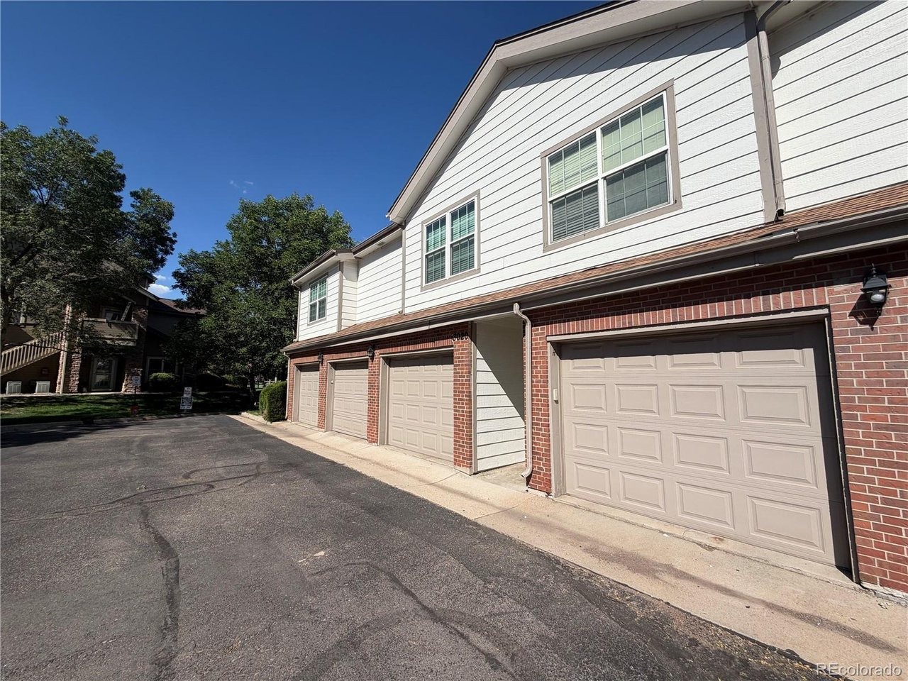 Prentice Ave, Littleton, CO 80123