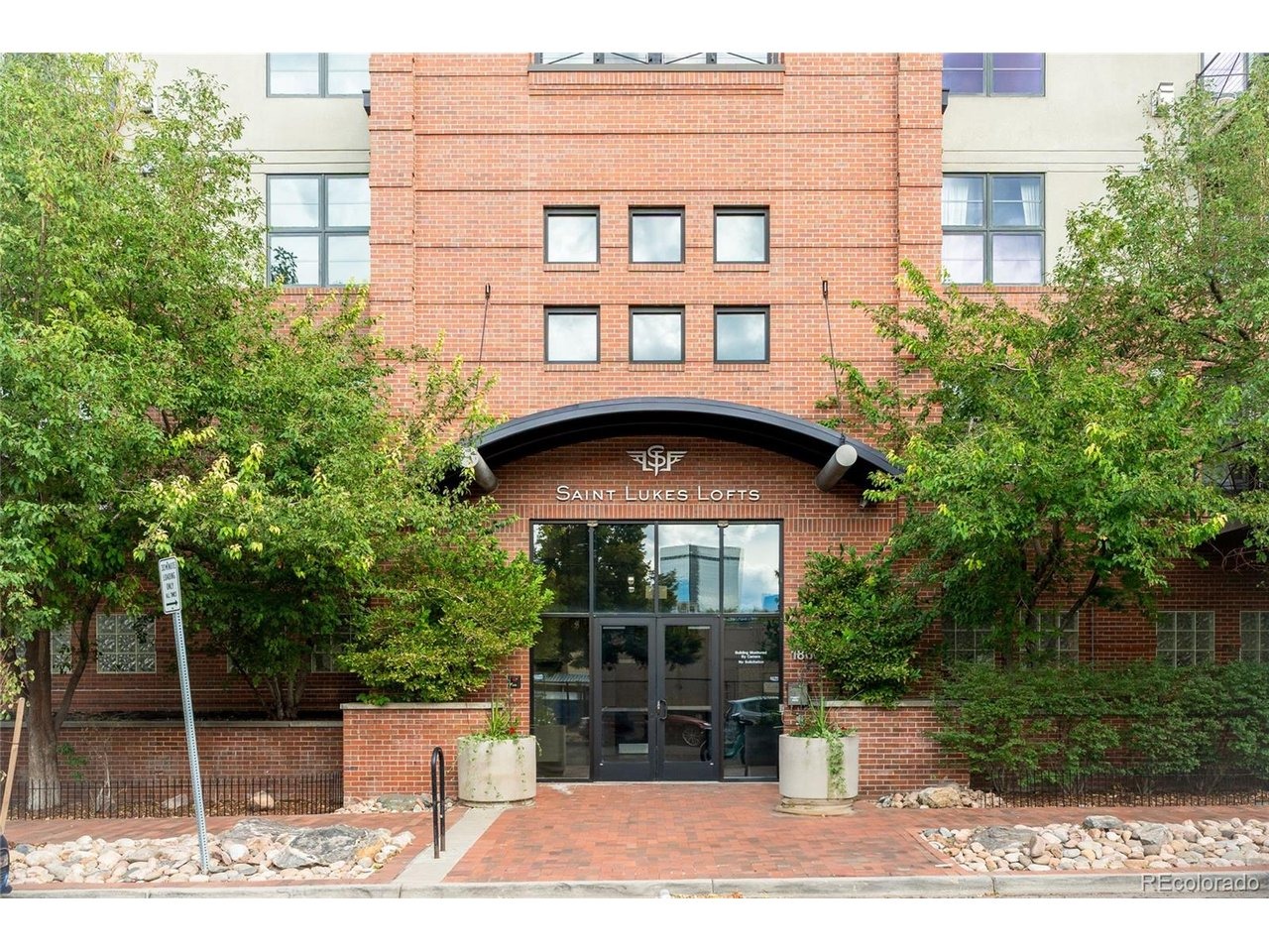 Washington St, Denver, CO 80203