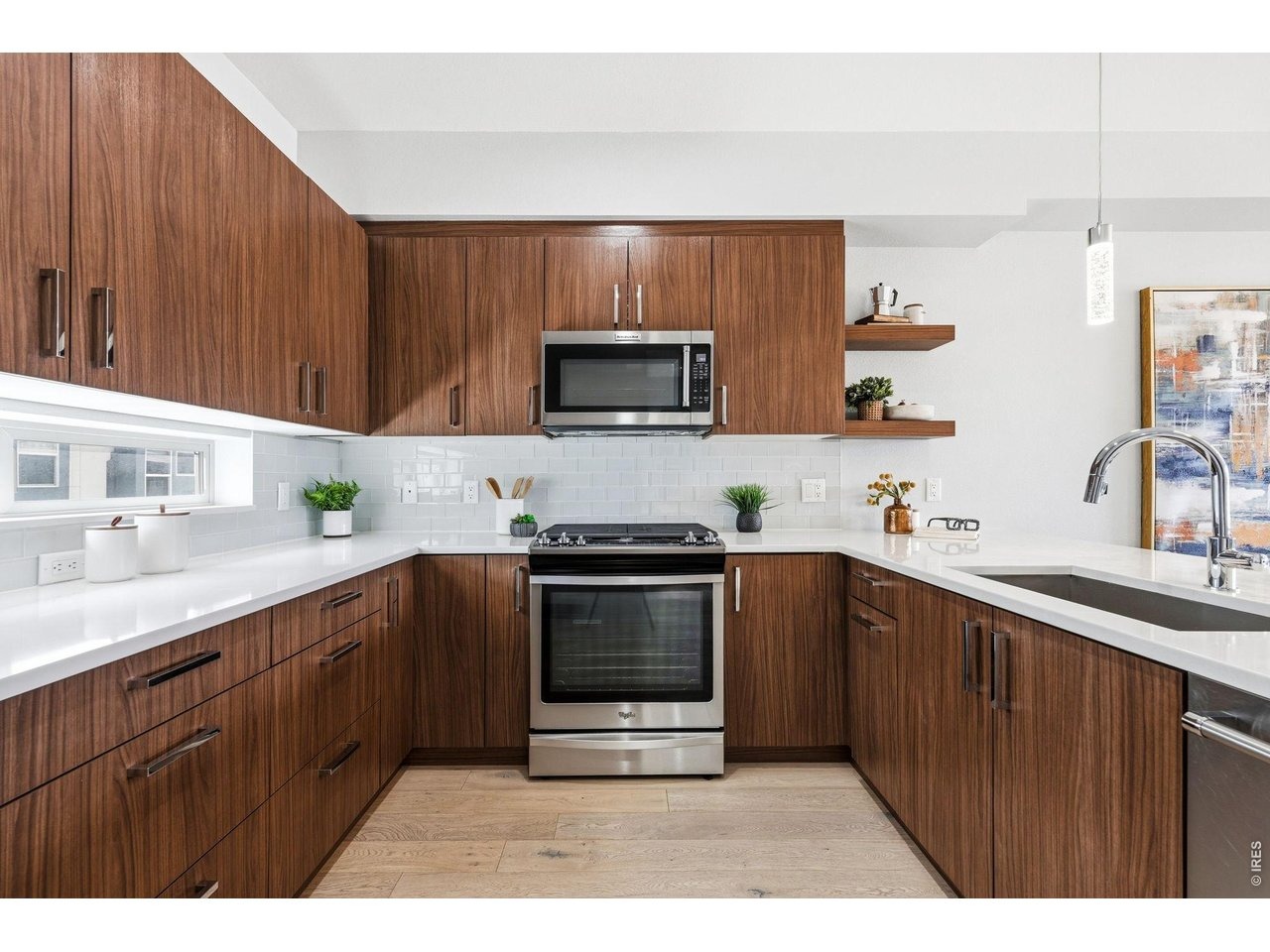 31st Ave, Denver, CO 80205