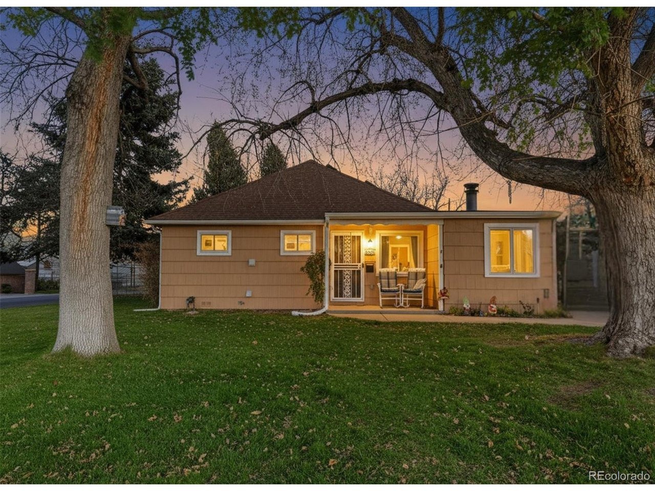 Fox St, Englewood, CO 80110