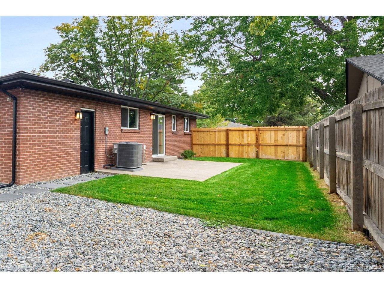 61st Ave, Arvada, CO 80004