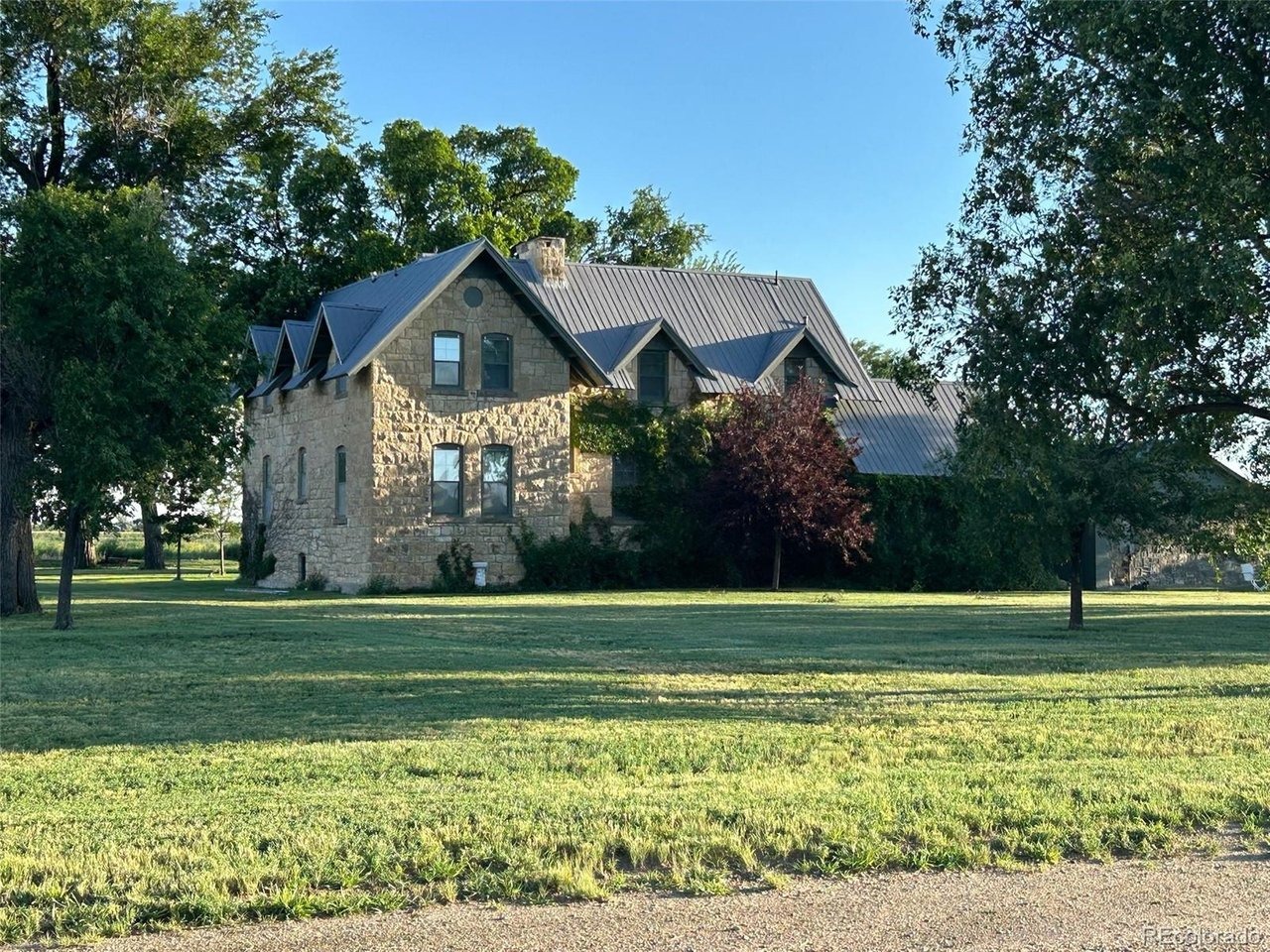 Vinson St, Holly, CO 81047