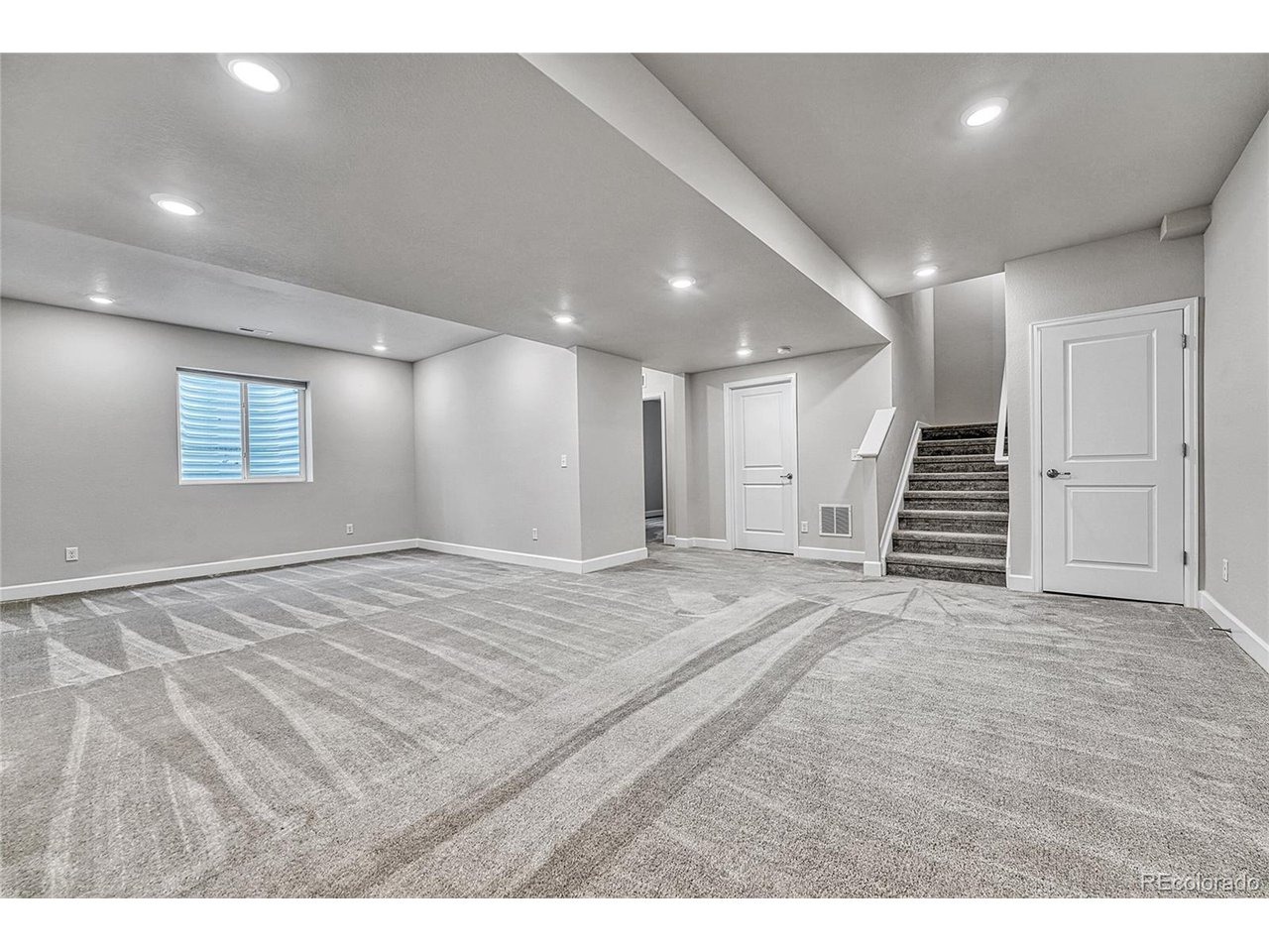 Eagle River St, Littleton, CO 80125