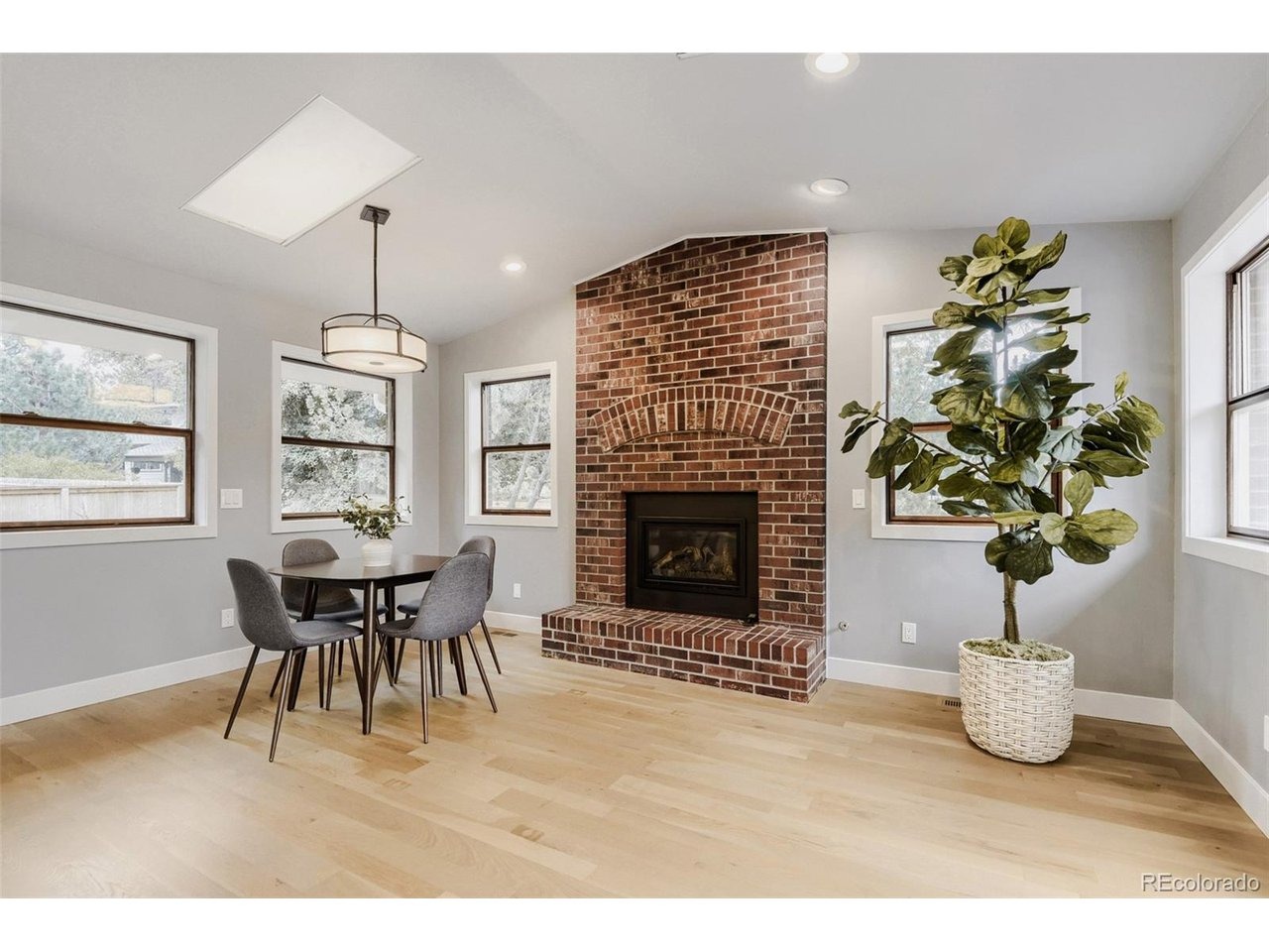 Saratoga Pl, Aurora, CO 80015