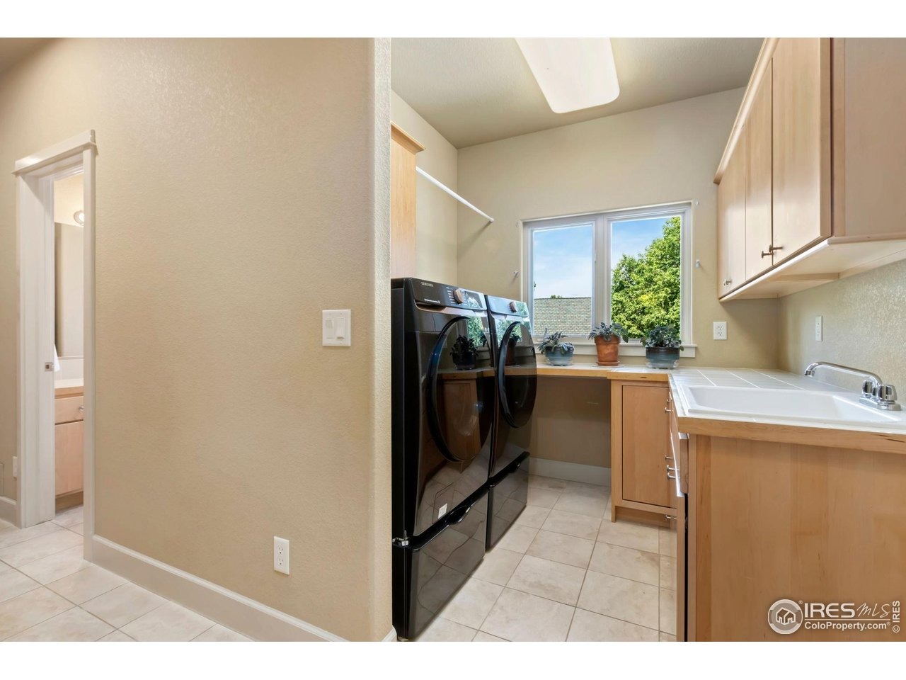 Rossum Dr, Loveland, CO 80537