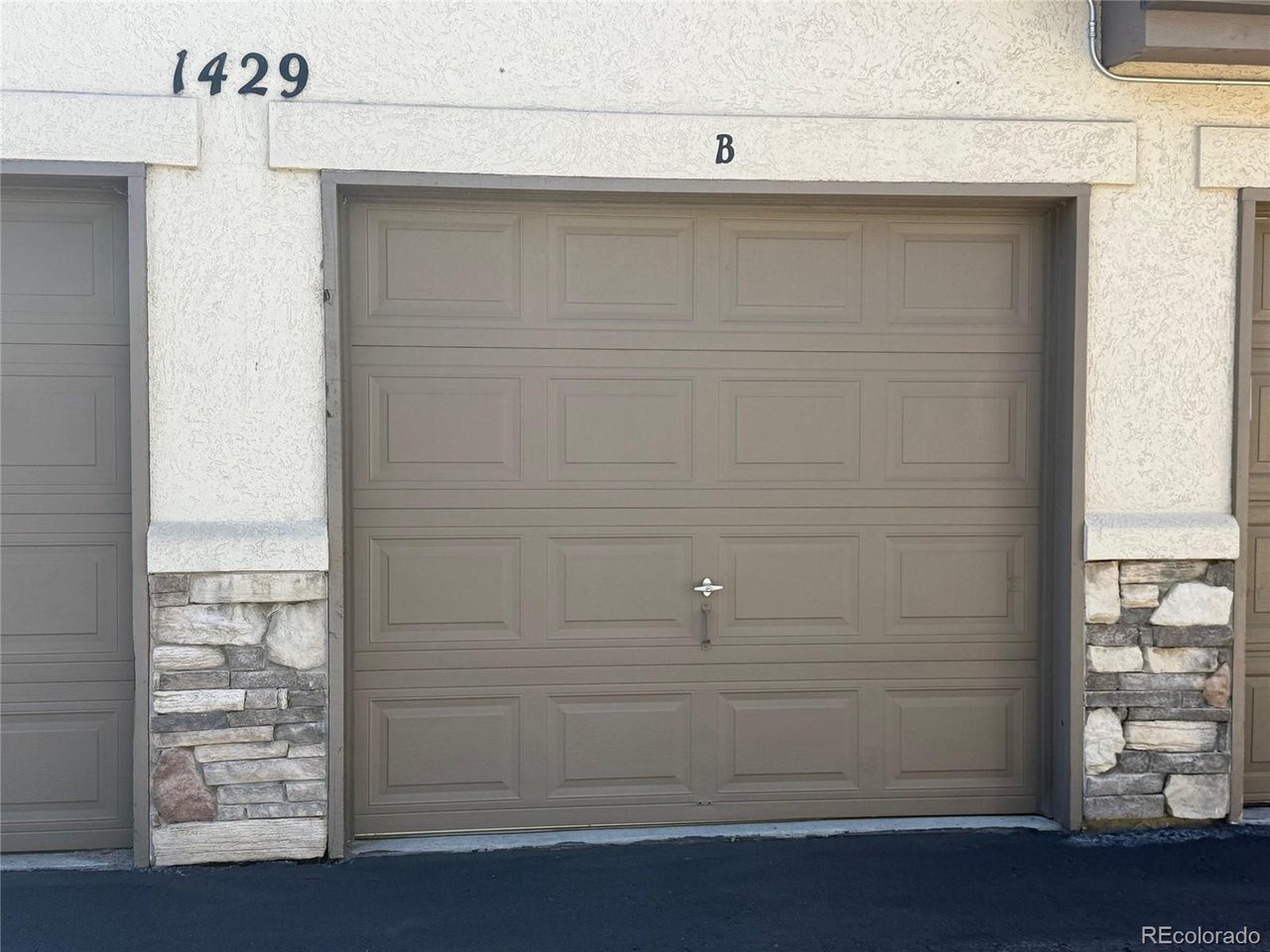 Chambers Rd, Aurora, CO 80017
