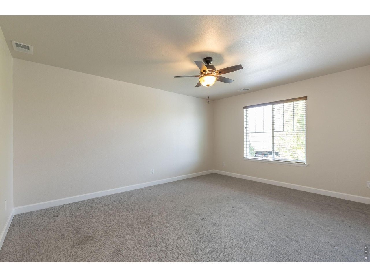 Western Sky Cir, Longmont, CO 80501