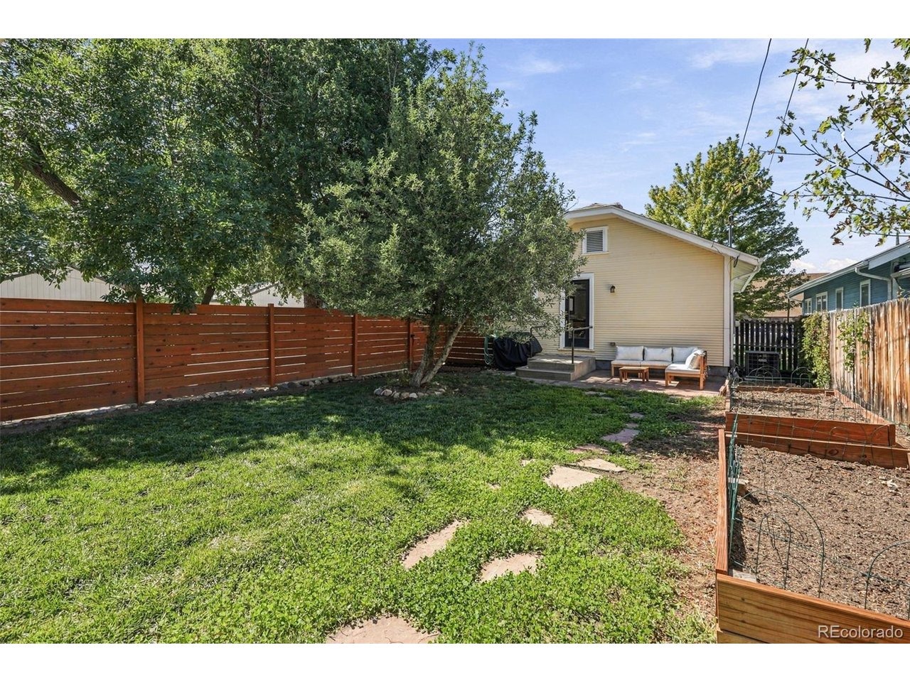 Logan St, Englewood, CO 80113