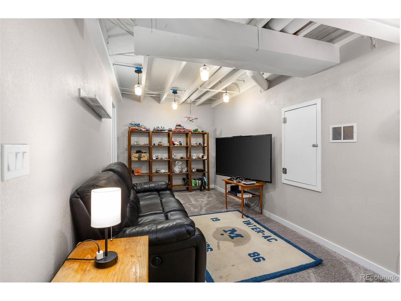 Dartmouth Dr, Aurora, CO 80013
