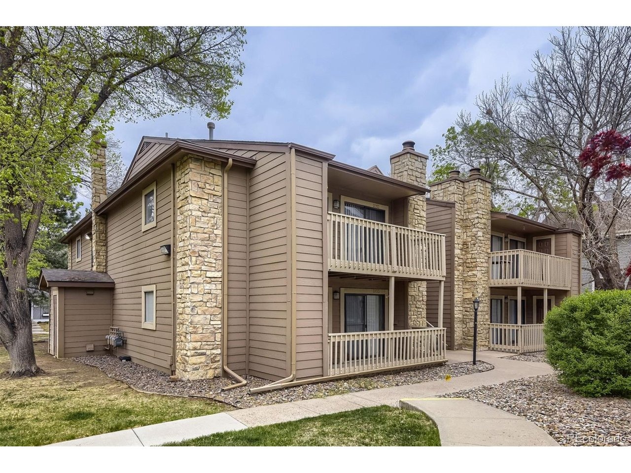 Peakview Ave, Englewood, CO 80111