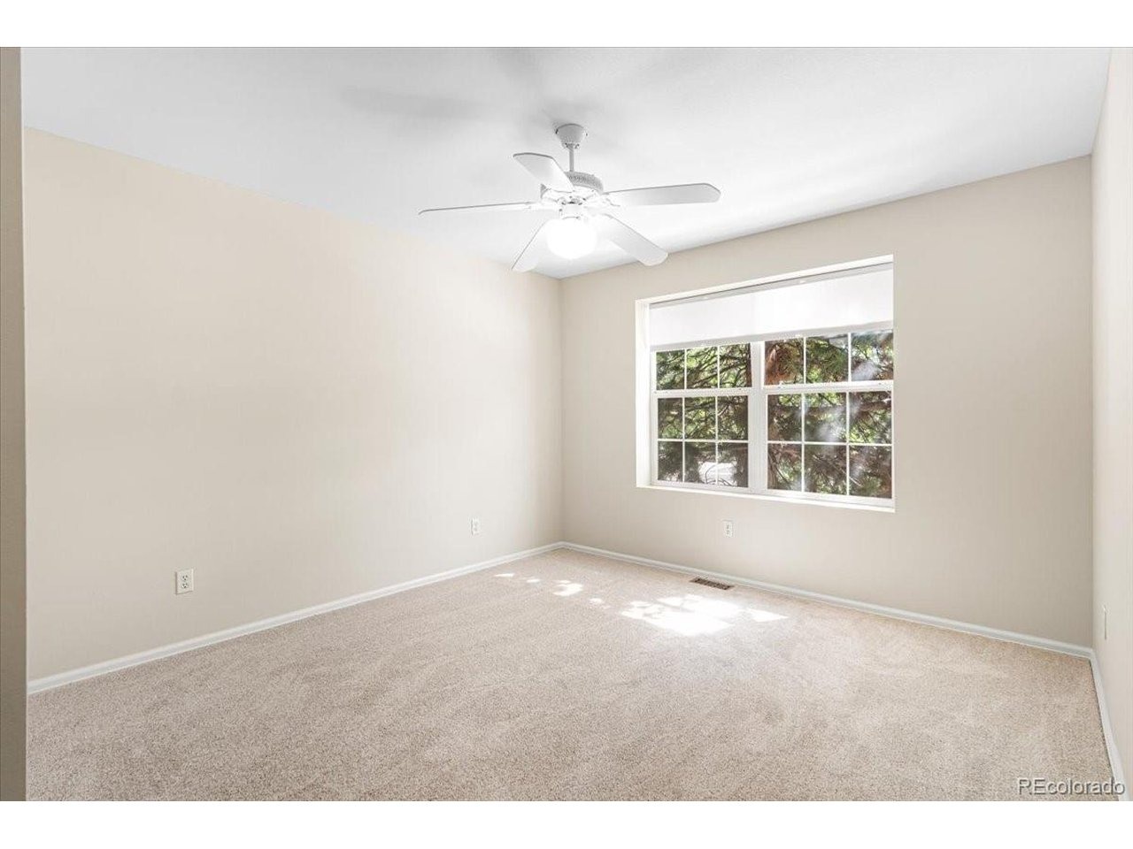 Ventura Cir, Aurora, CO 80017