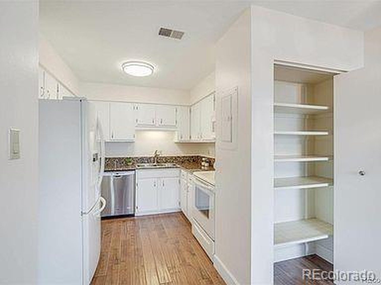 Ithaca Pl, Denver, CO 80237