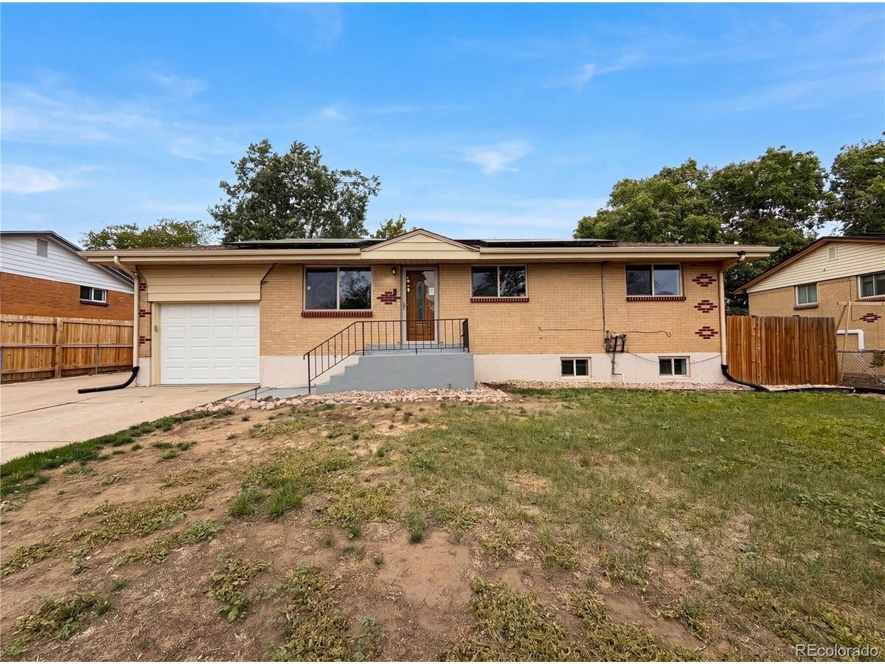 Raritan Way, Denver, CO 80221