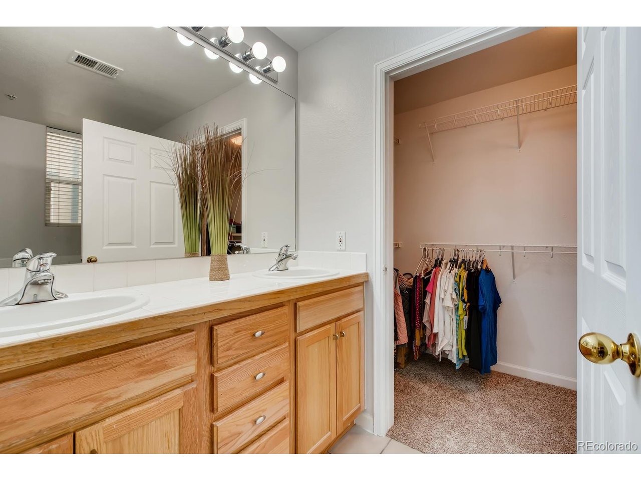 Pearl St, Denver, CO 80203