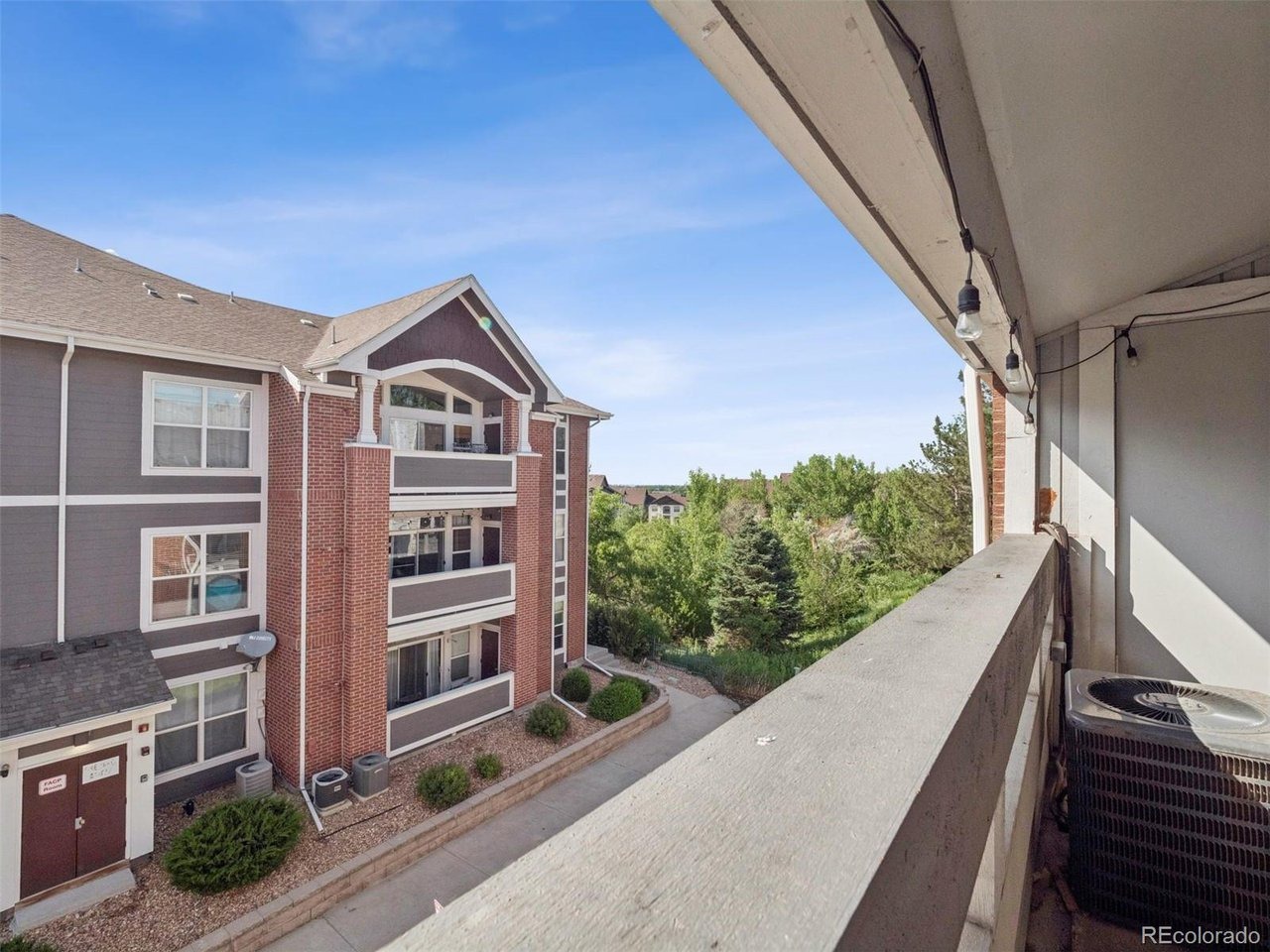 1st Dr, Aurora, CO 80011