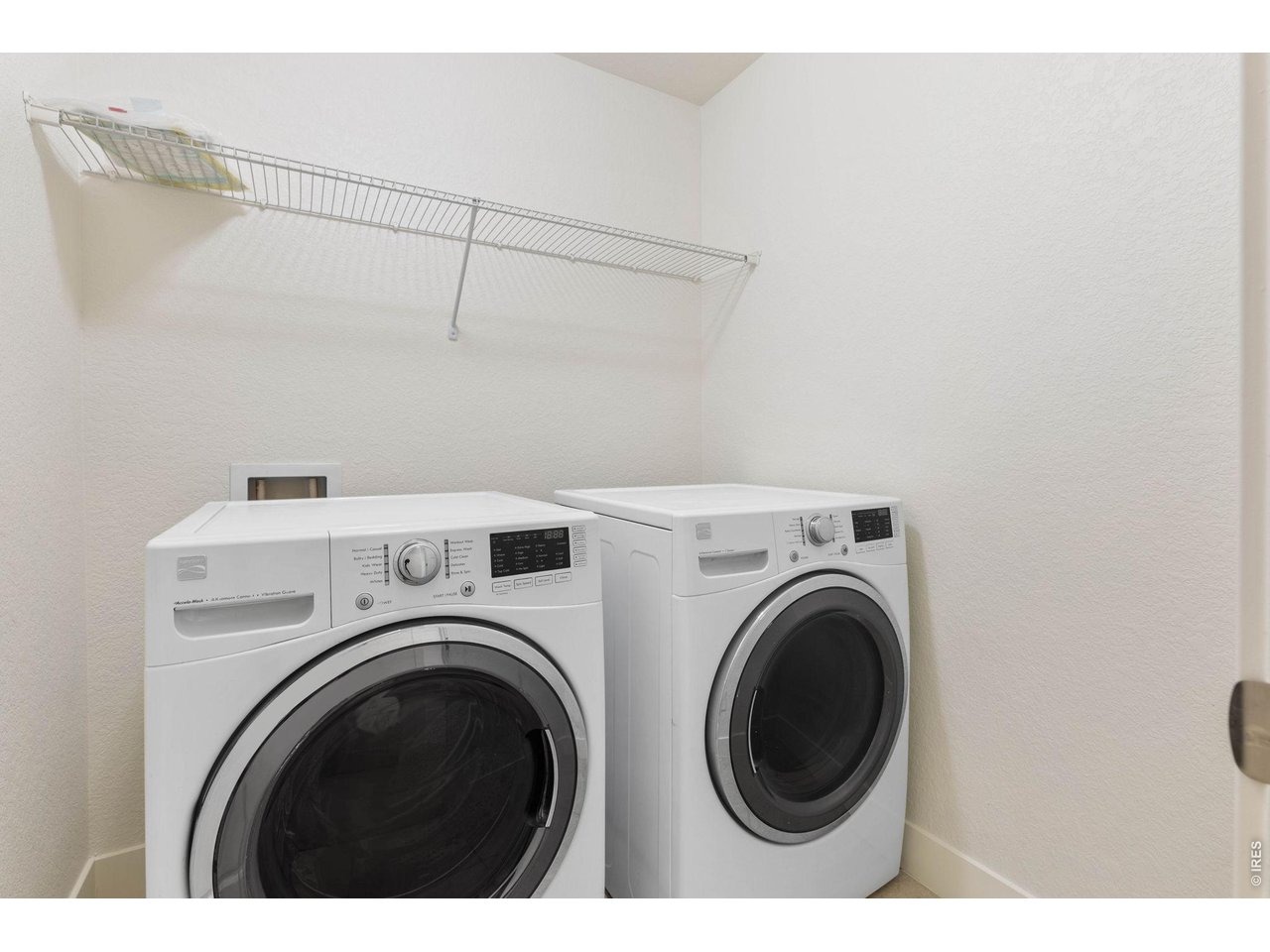 Grandview Mdws Dr, Longmont, CO 80503
