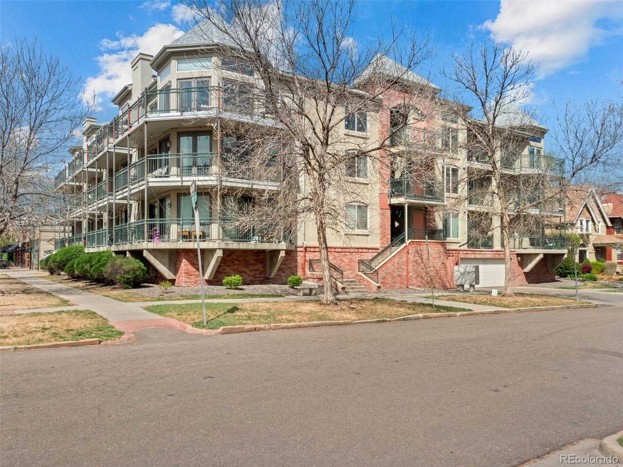 Gaylord St, Denver, CO 80206