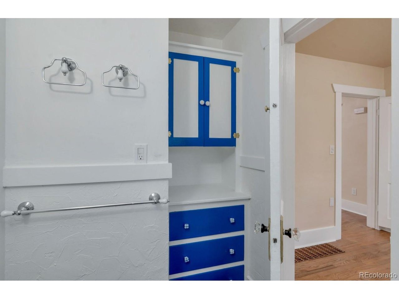 Yates St, Denver, CO 80212
