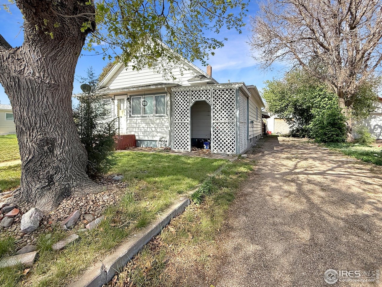 Wallace Ave, Haxtun, CO 80731