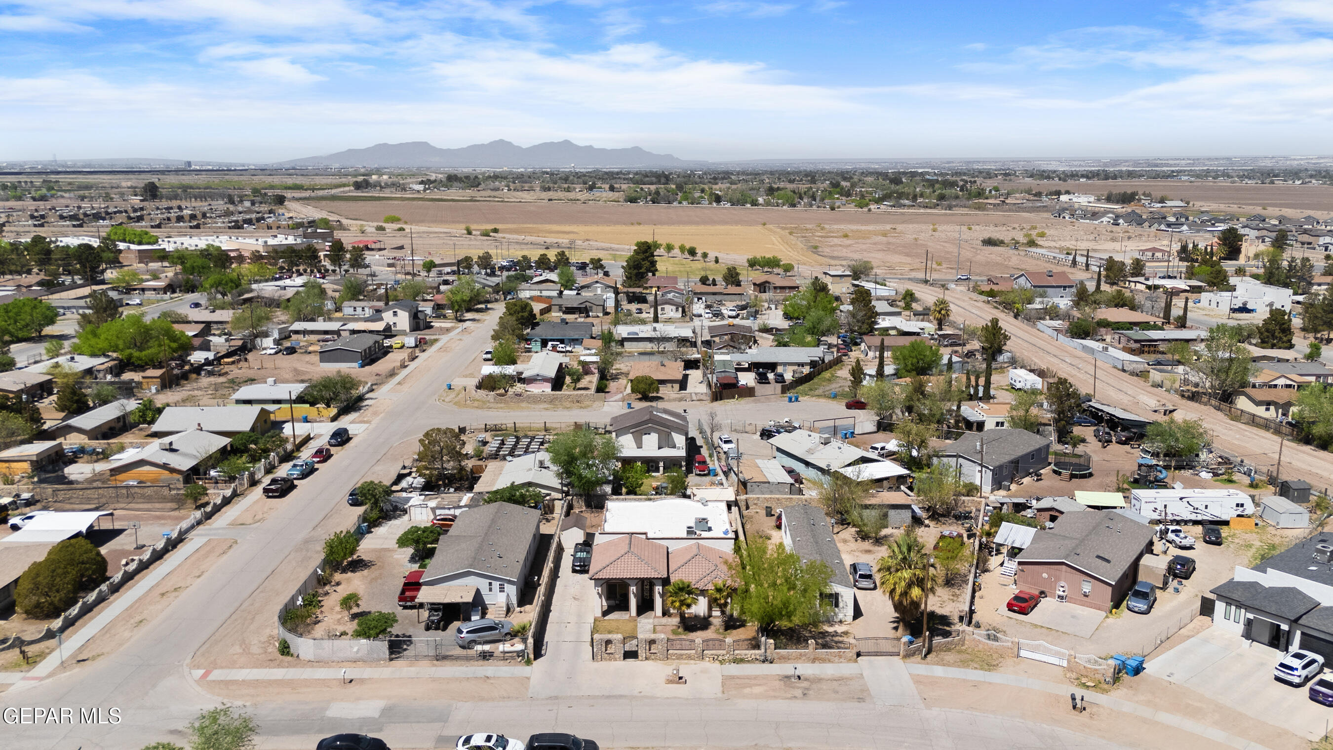 Ellen Dr, Socorro, TX 79927