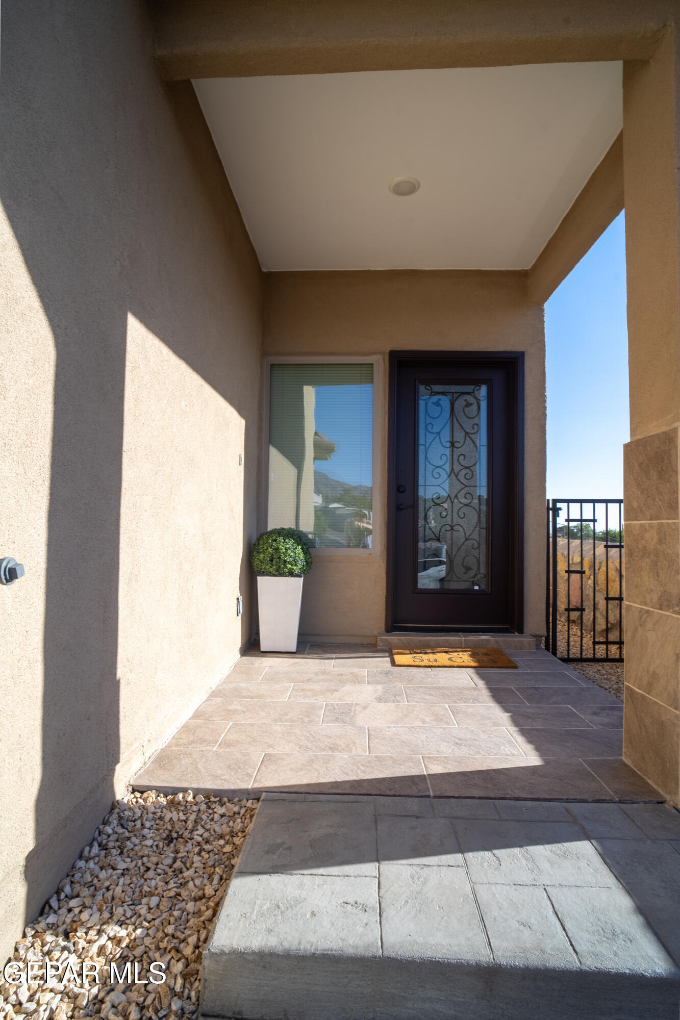 Escondido Dr, El Paso, TX 79912 #1