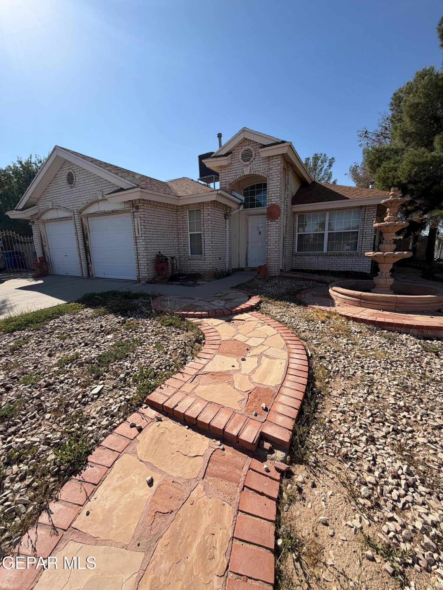 Robert Dahl Dr, El Paso, TX 79938