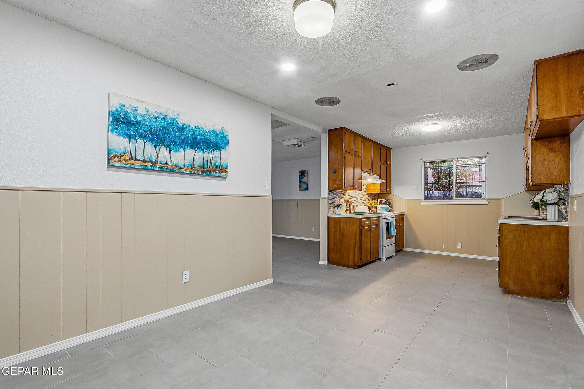 Alto Rey Ave, El Paso, TX 79912