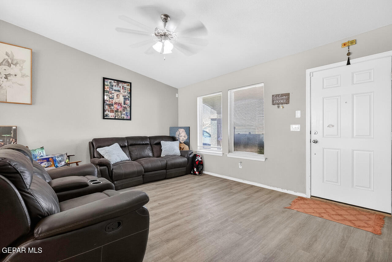 Paraiso Dr, El Paso, TX 79928 #1