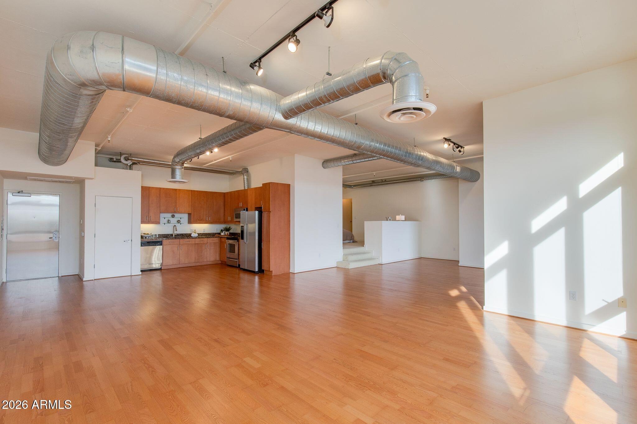 3rd Ave, Scottsdale, AZ 85251