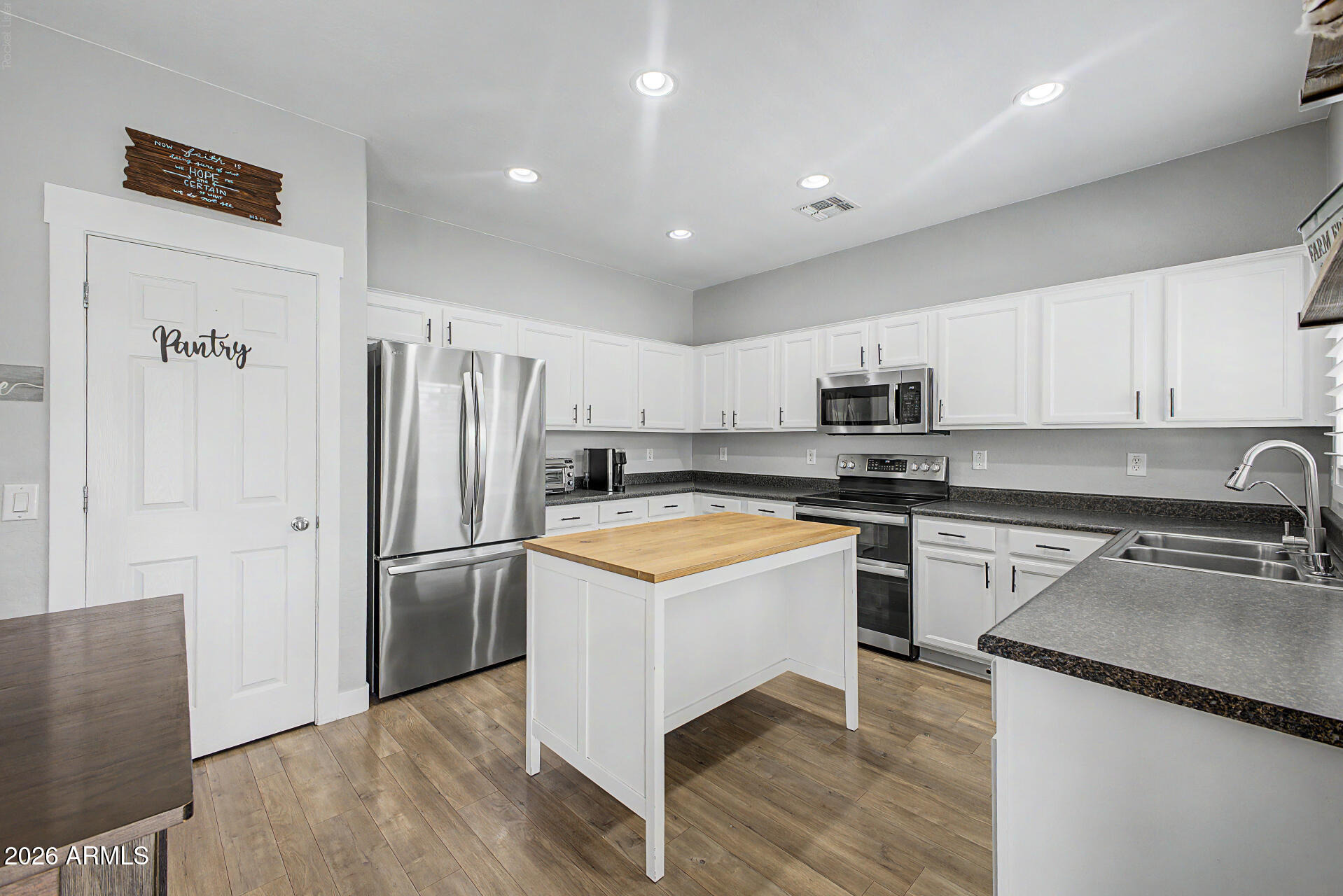 Trellis Rd, San Tan Valley, AZ 85140