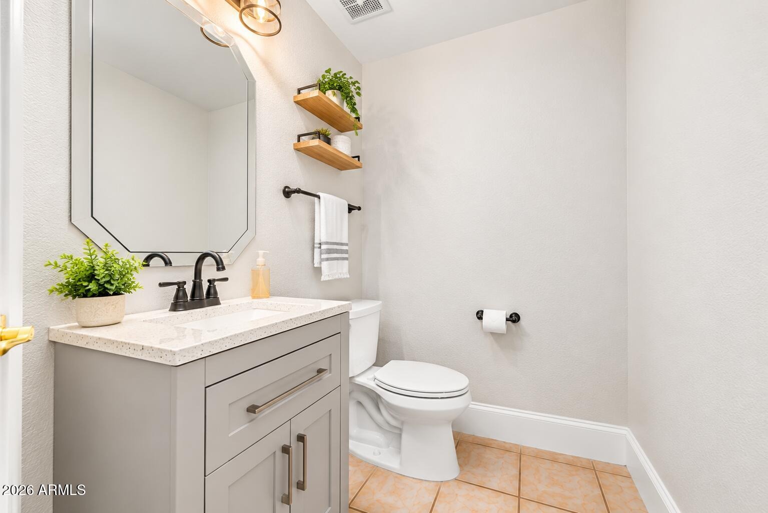 12th Pl, Phoenix, AZ 85020 #1
