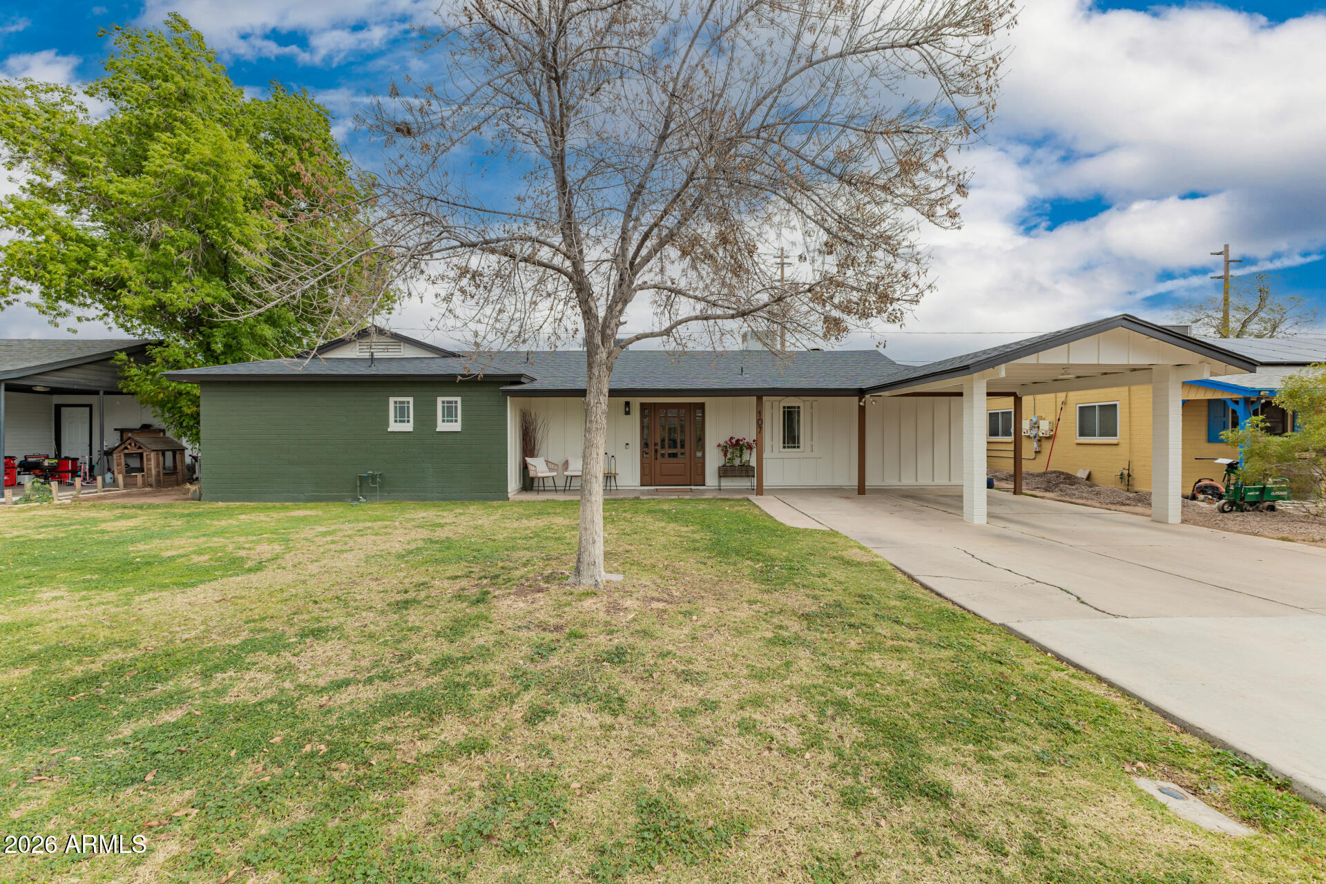 Catalina St, Gilbert, AZ 85233