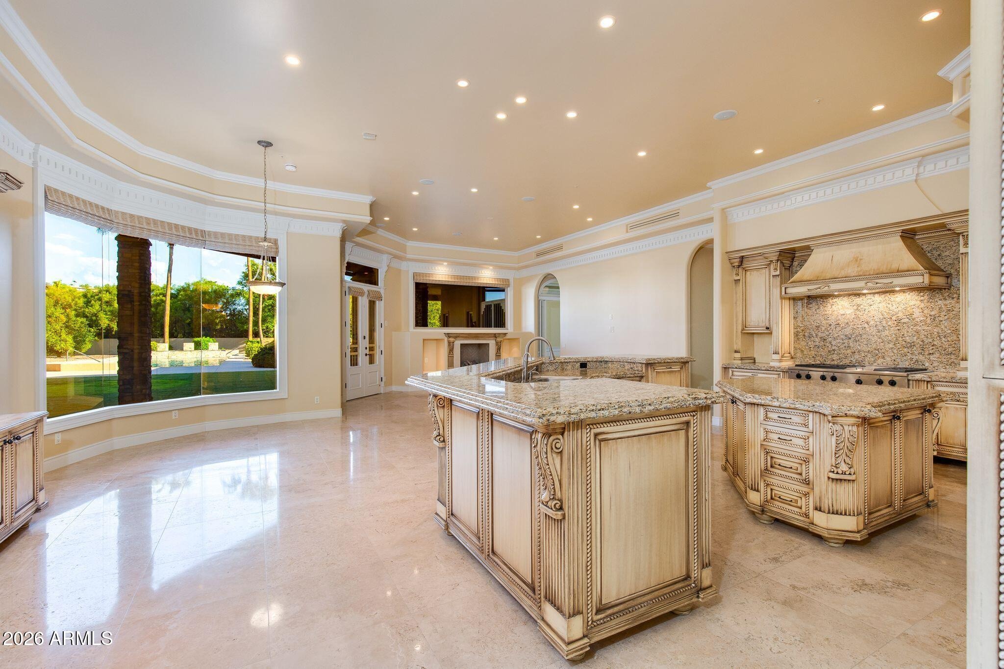 Crystal Ln, Paradise Valley, AZ 85253 #1
