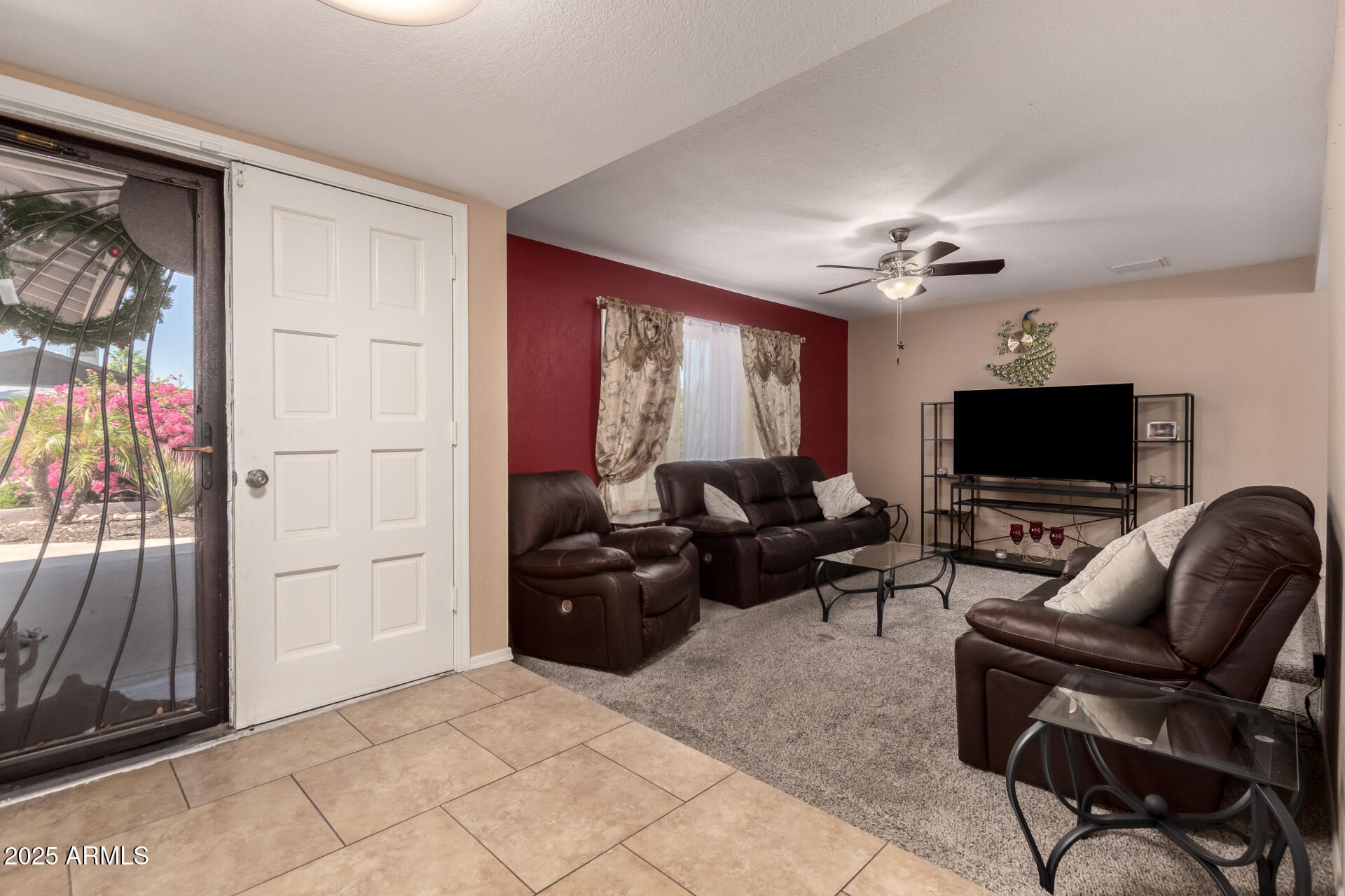 Saint Moritz Ln, Phoenix, AZ 85053 #1