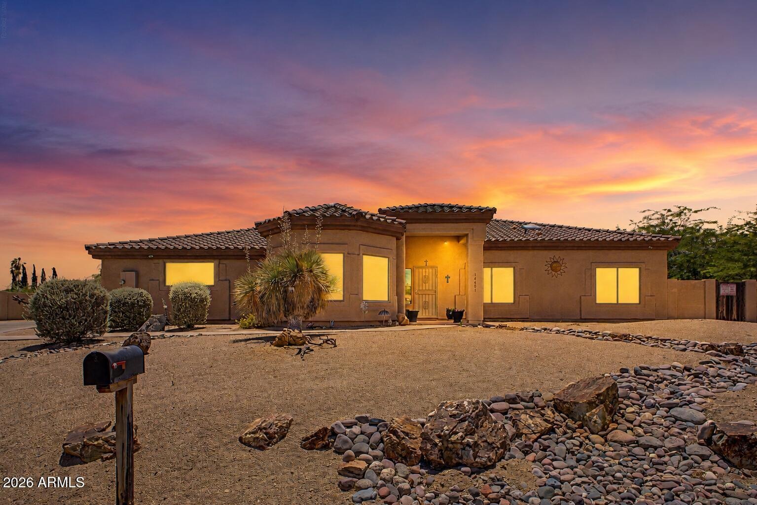 Dickens Ct, Fountain Hills, AZ 85268
