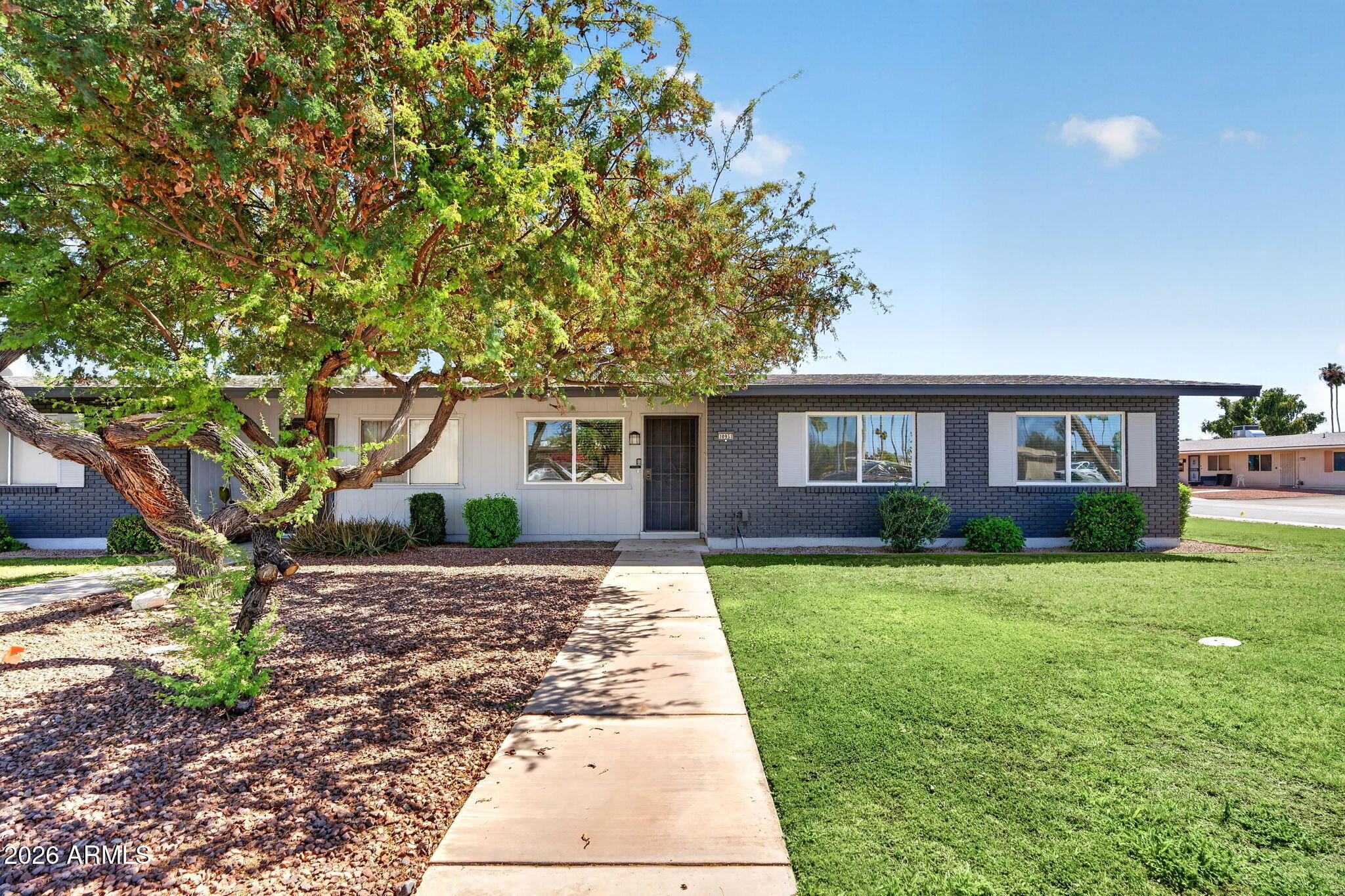 Thunderbird Blvd, Sun City, AZ 85351