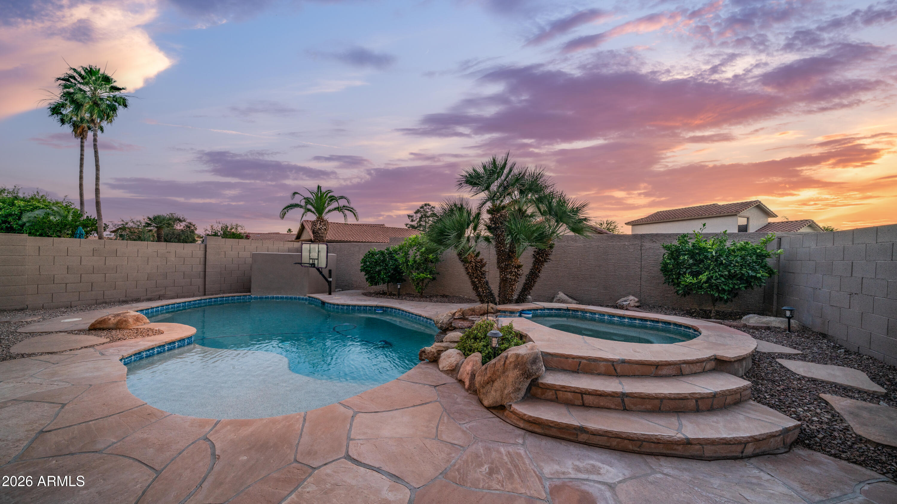 31st St, Phoenix, AZ 85048
