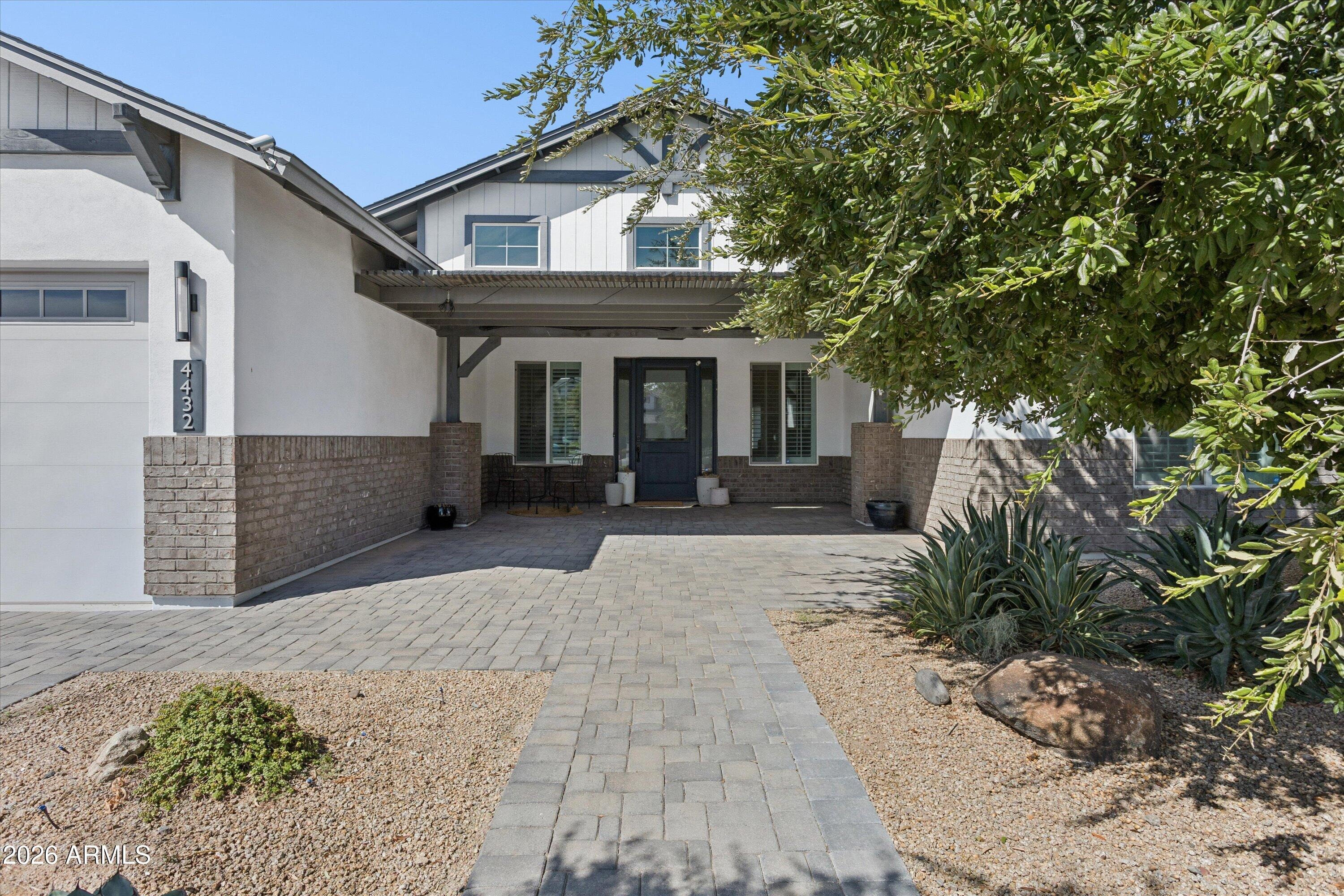 38th St, Phoenix, AZ 85018