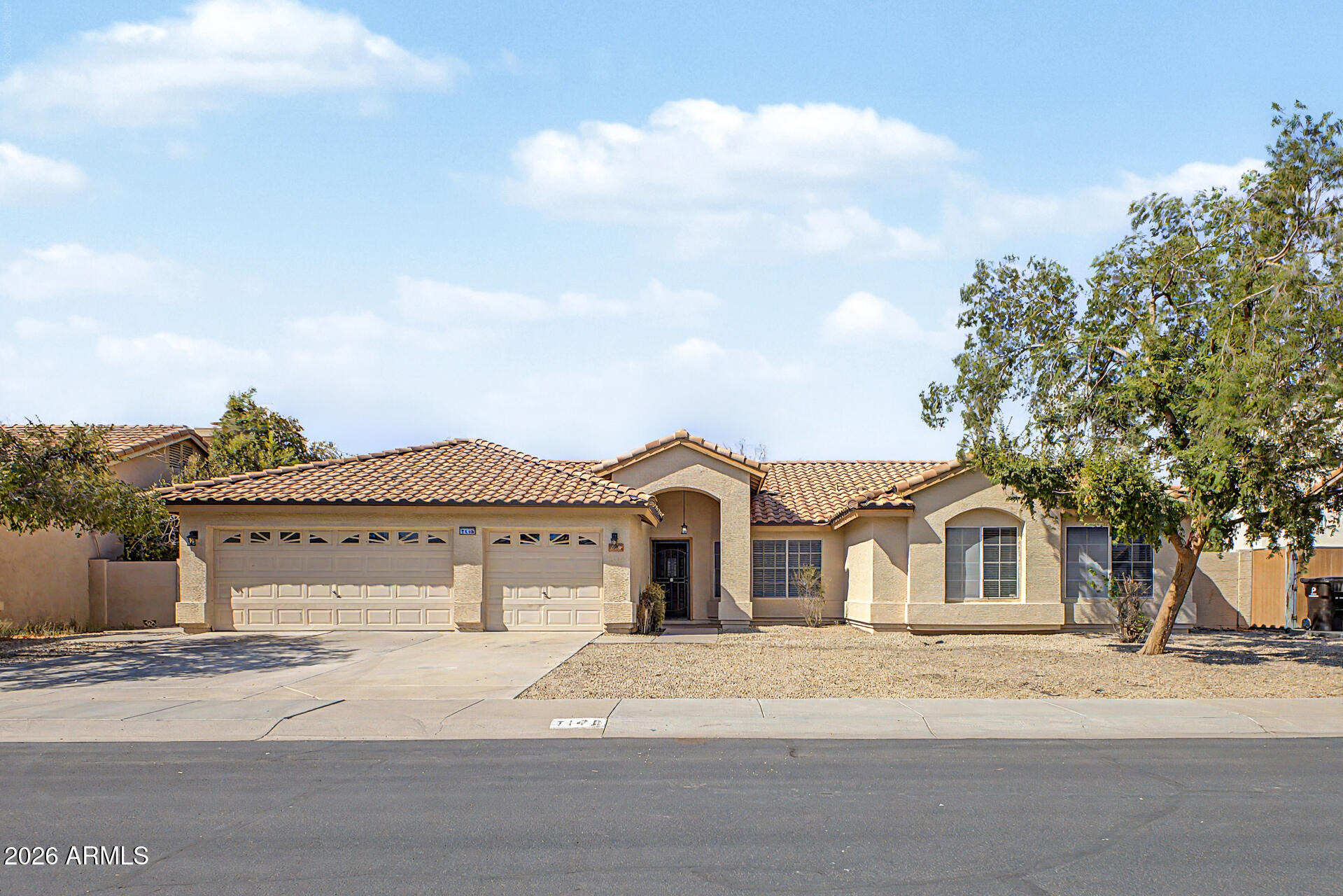 Voltaire Ave, Peoria, AZ 85381