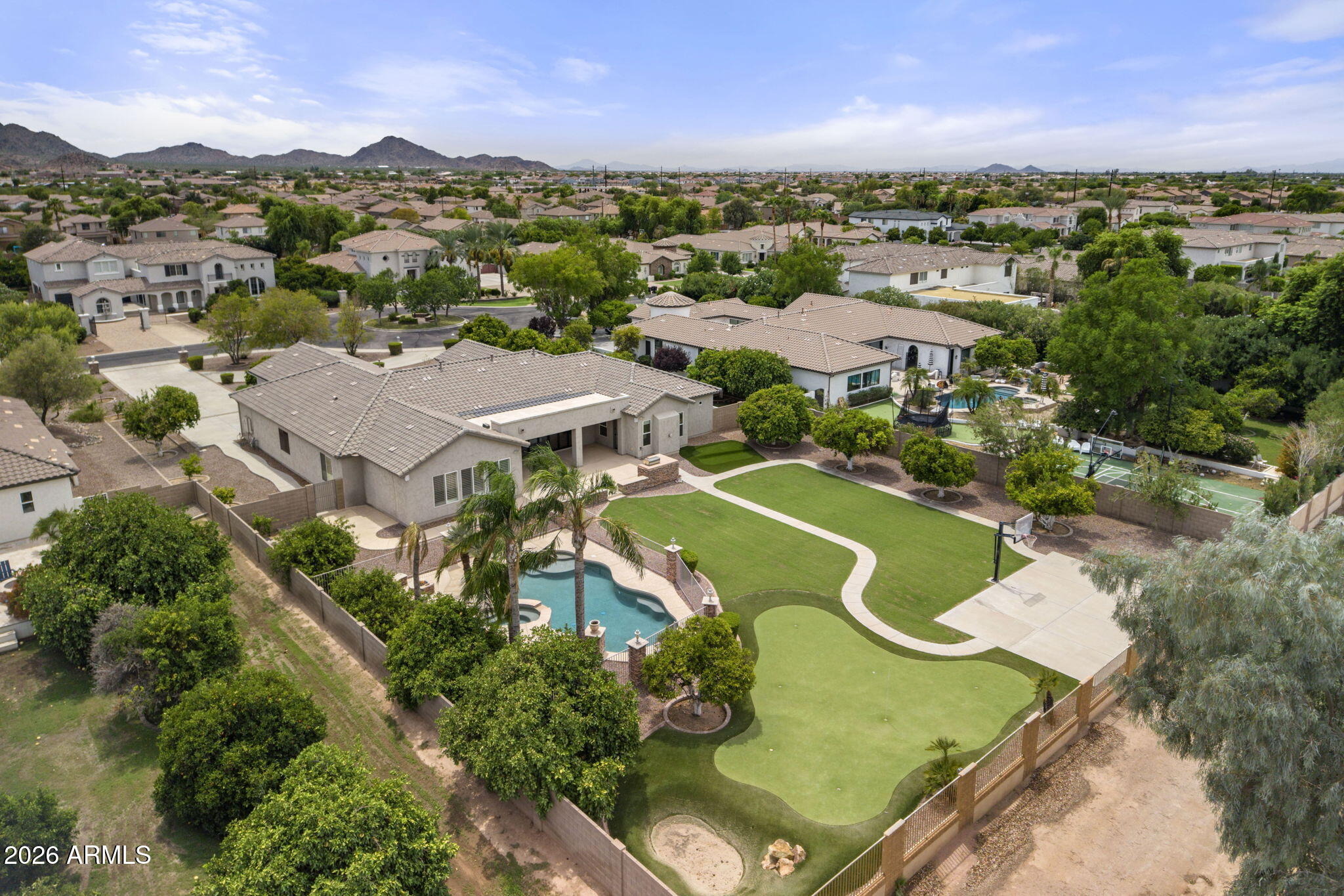 Vallejo Ct, Gilbert, AZ 85298