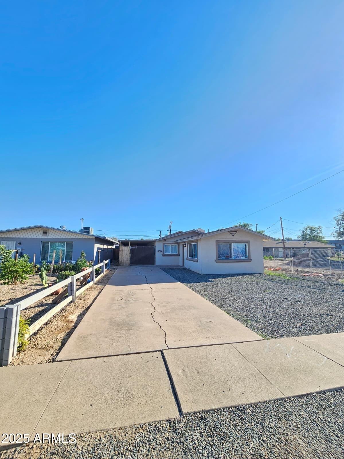 Glenn Dr, Glendale, AZ 85301