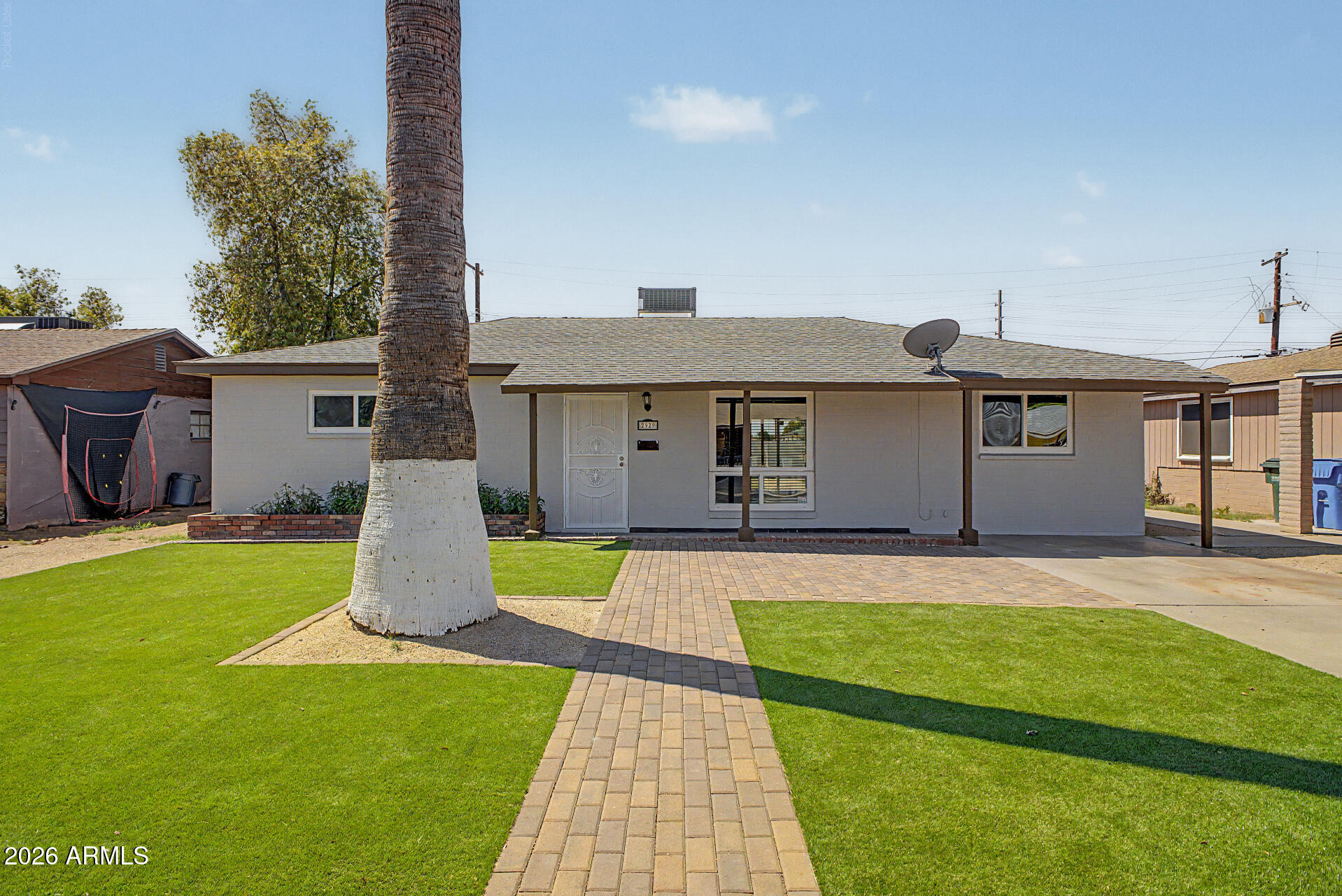 Loma Ln, Phoenix, AZ 85051