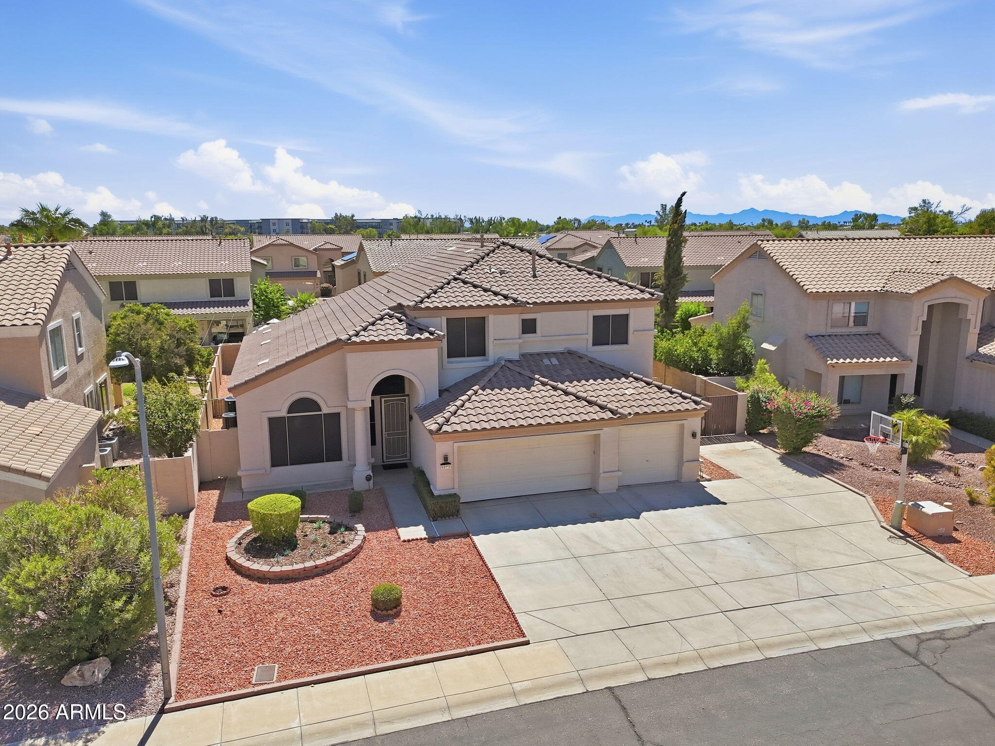Angela Dr, Glendale, AZ 85308