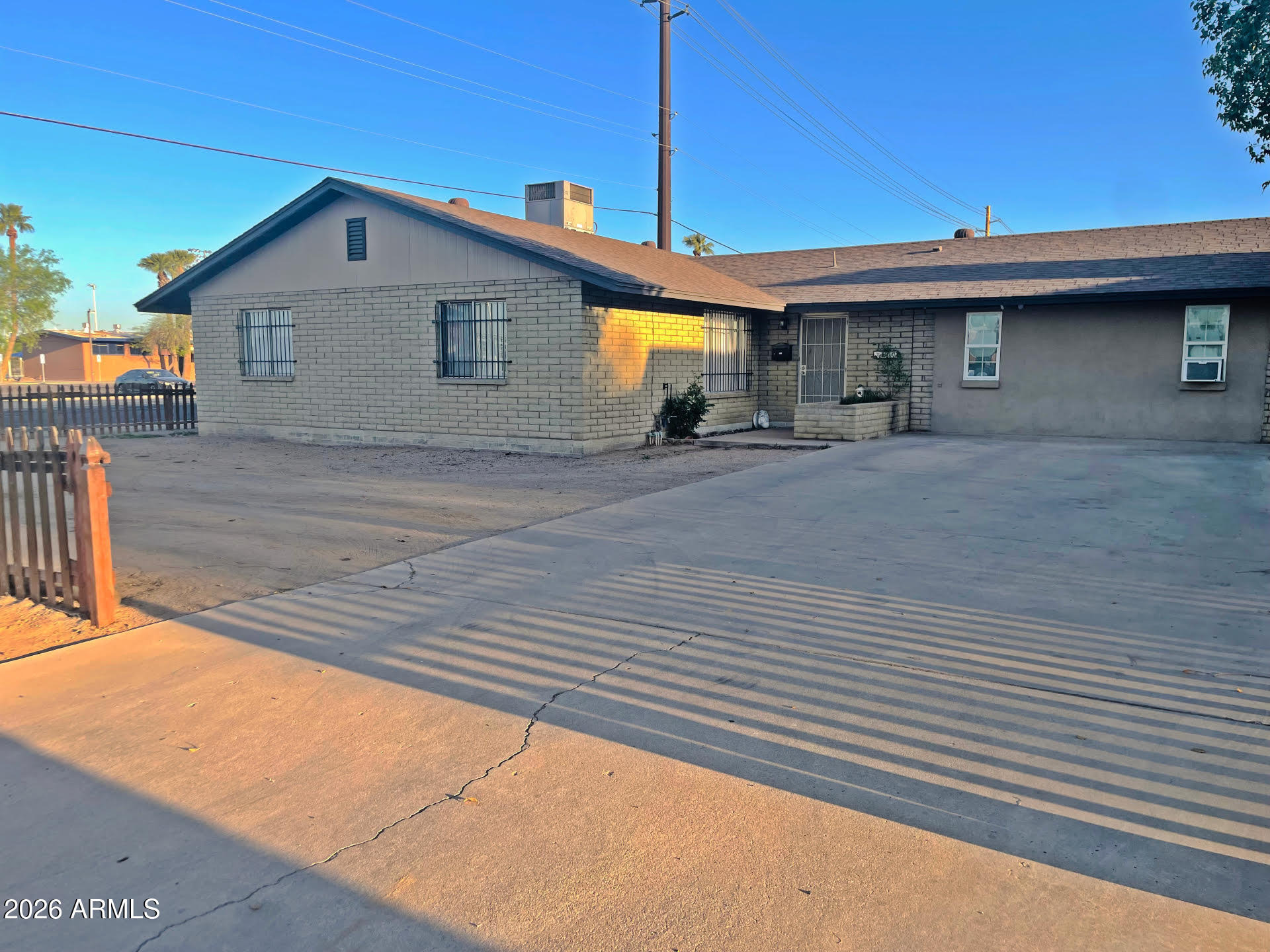 Ocotillo Rd, Phoenix, AZ 85015