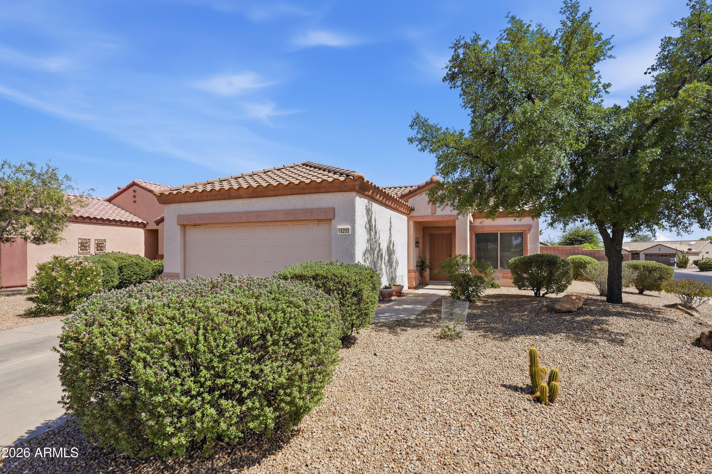 Mountain Pass Dr, Surprise, AZ 85374