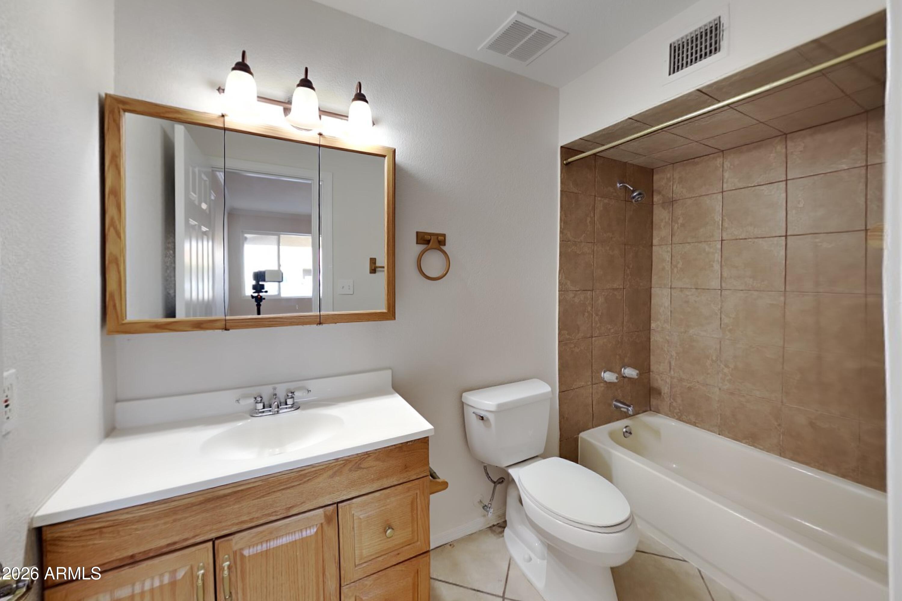 Mclellan Rd, Glendale, AZ 85307 #1