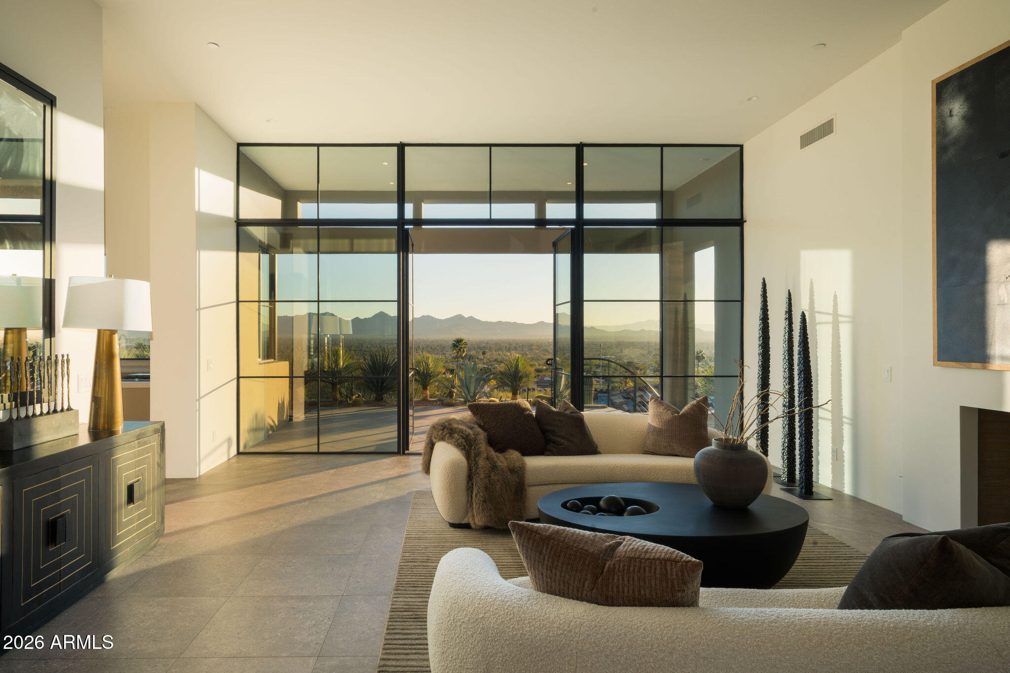 Quartz Mountain Rd, Paradise Valley, AZ 85253