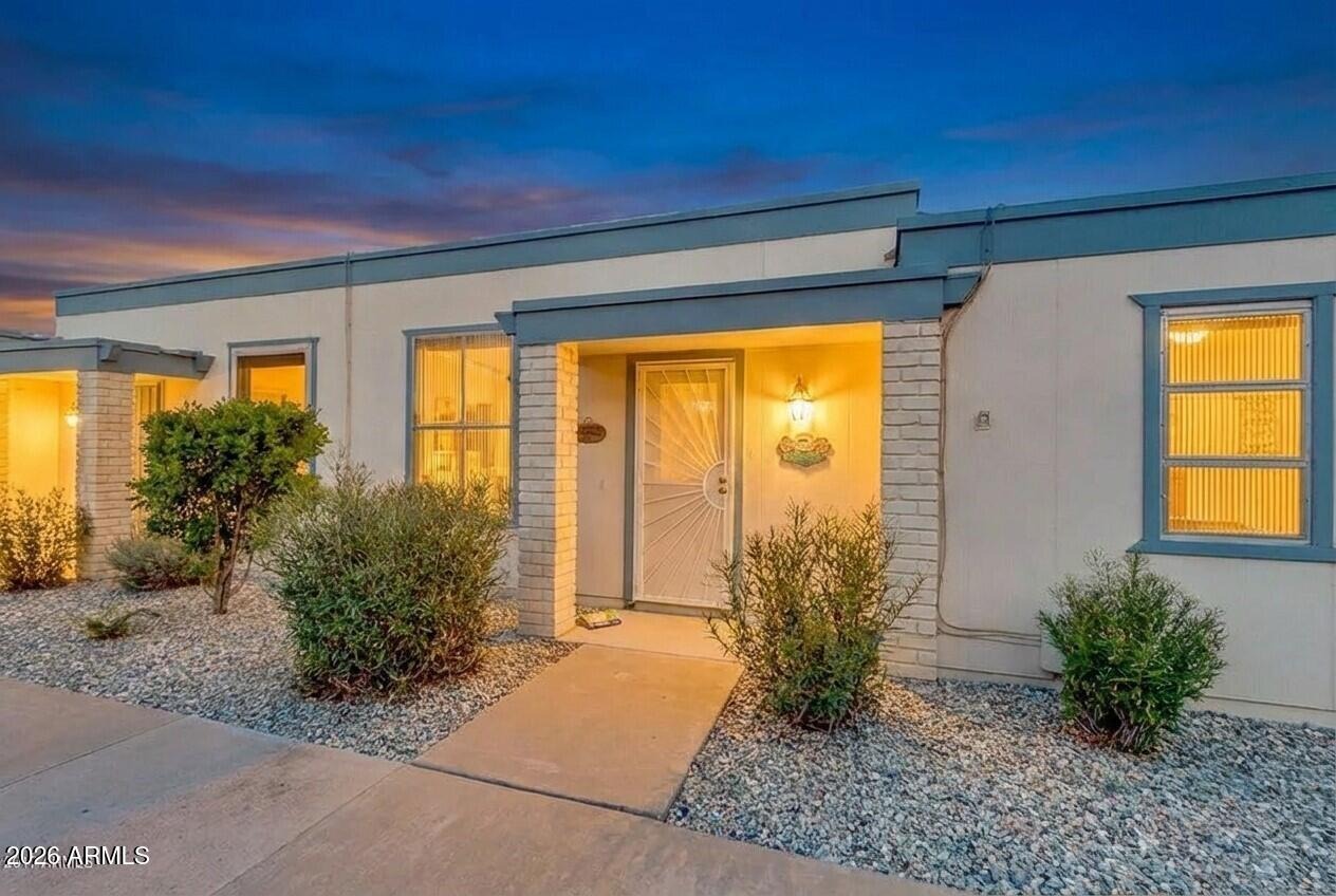 Royal Oak Rd, Sun City, AZ 85351