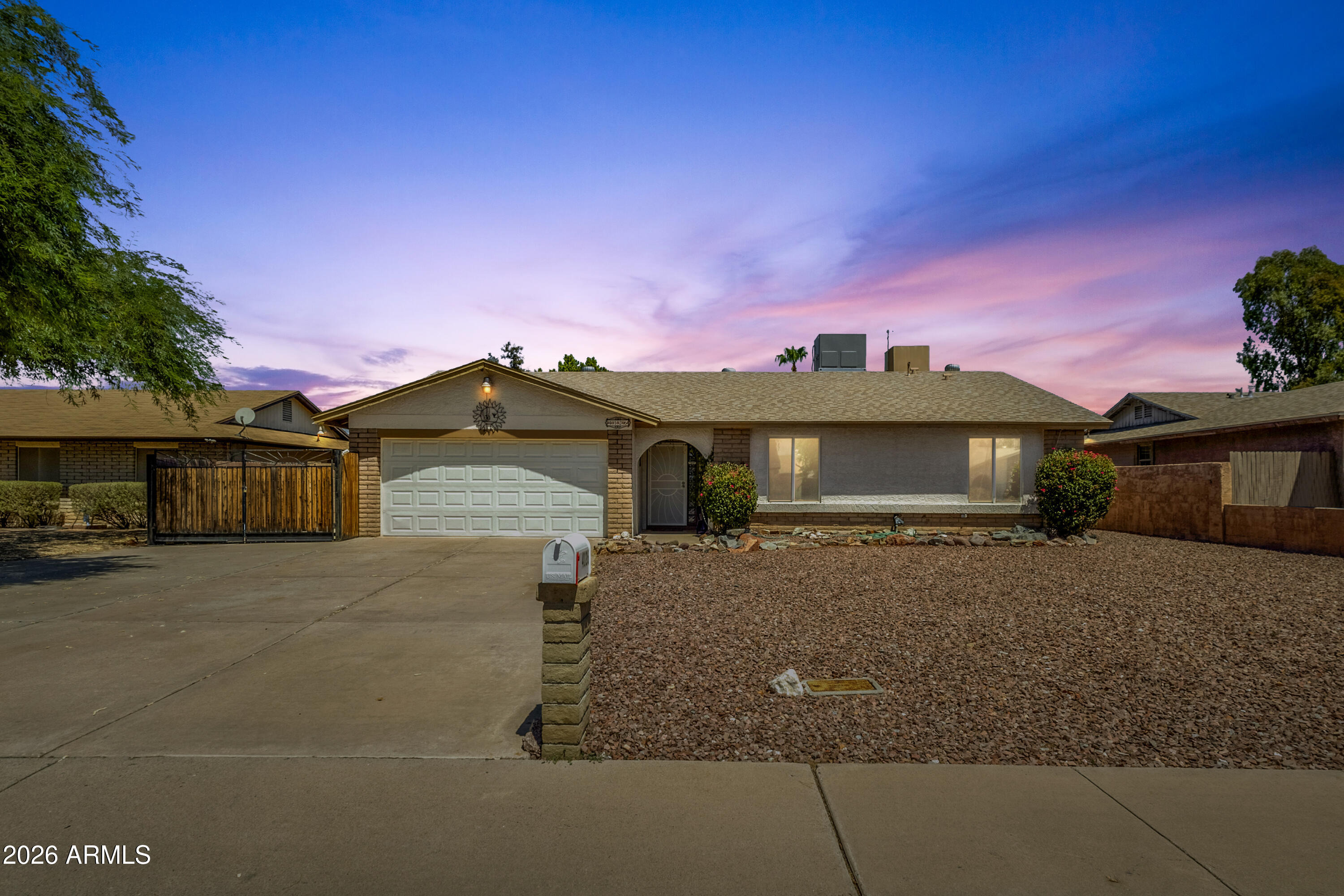 Sweetwater Ave, Phoenix, AZ 85029