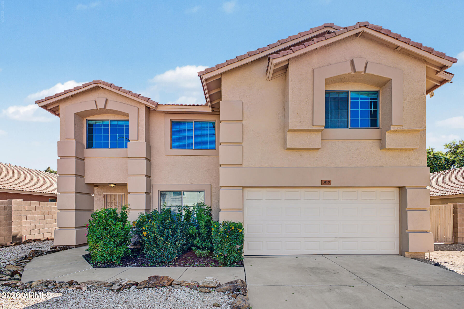 Matthew Dr, Phoenix, AZ 85027